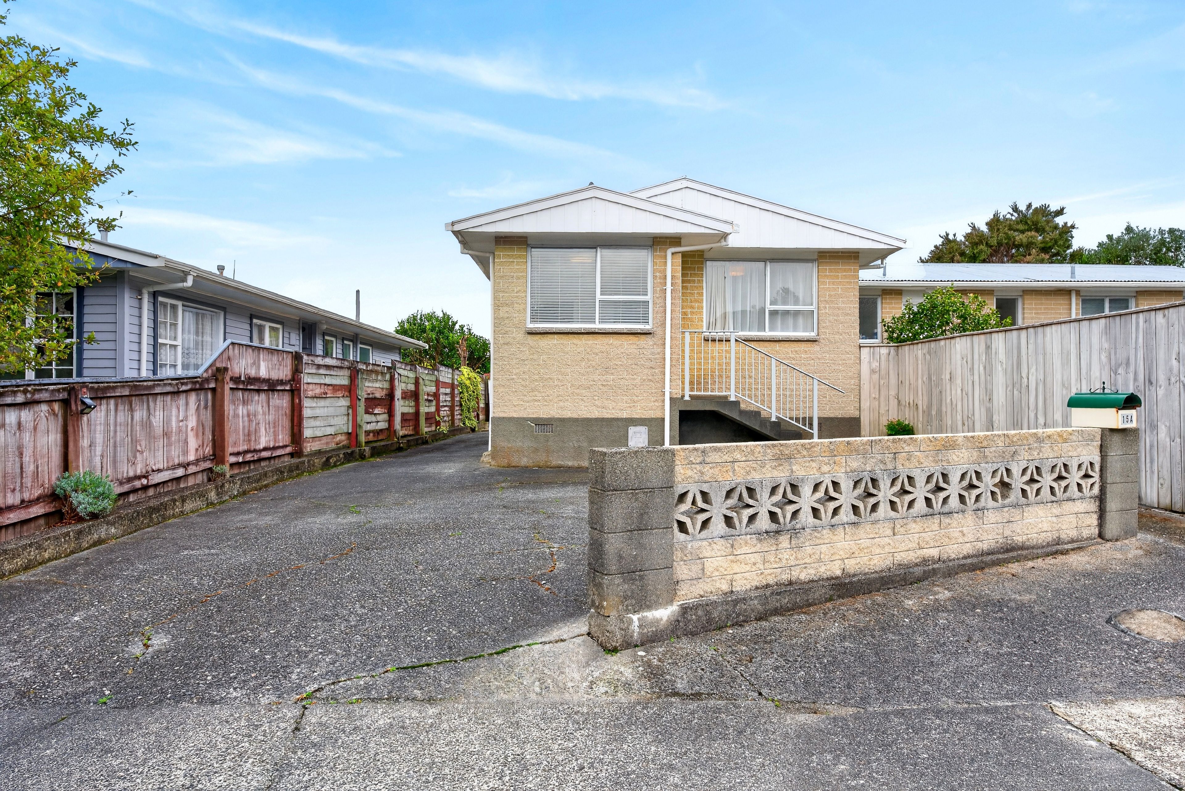 15A Pencarrow Crescent, Wainuiomata, Lower Hutt City