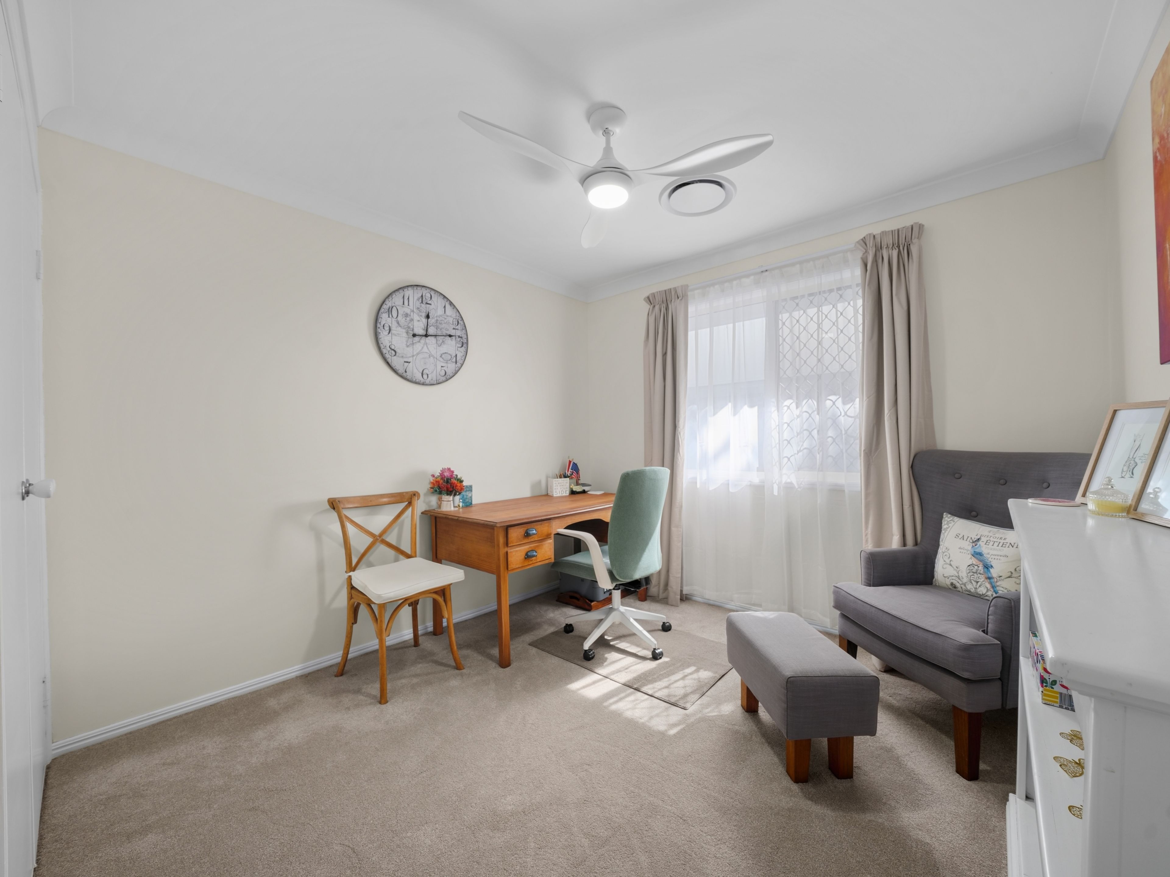 40 Hawkes Avenue — photo 13 of 19