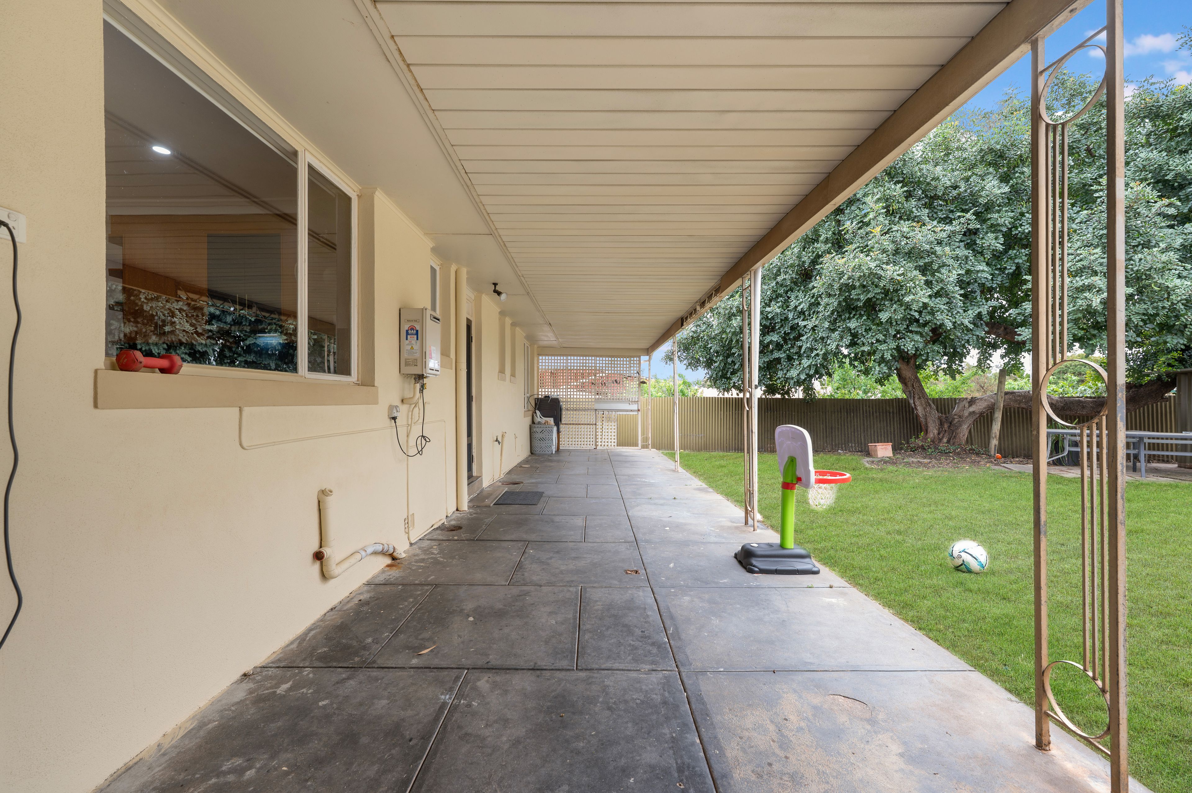 13 Bolton Road — photo 12 of 14
