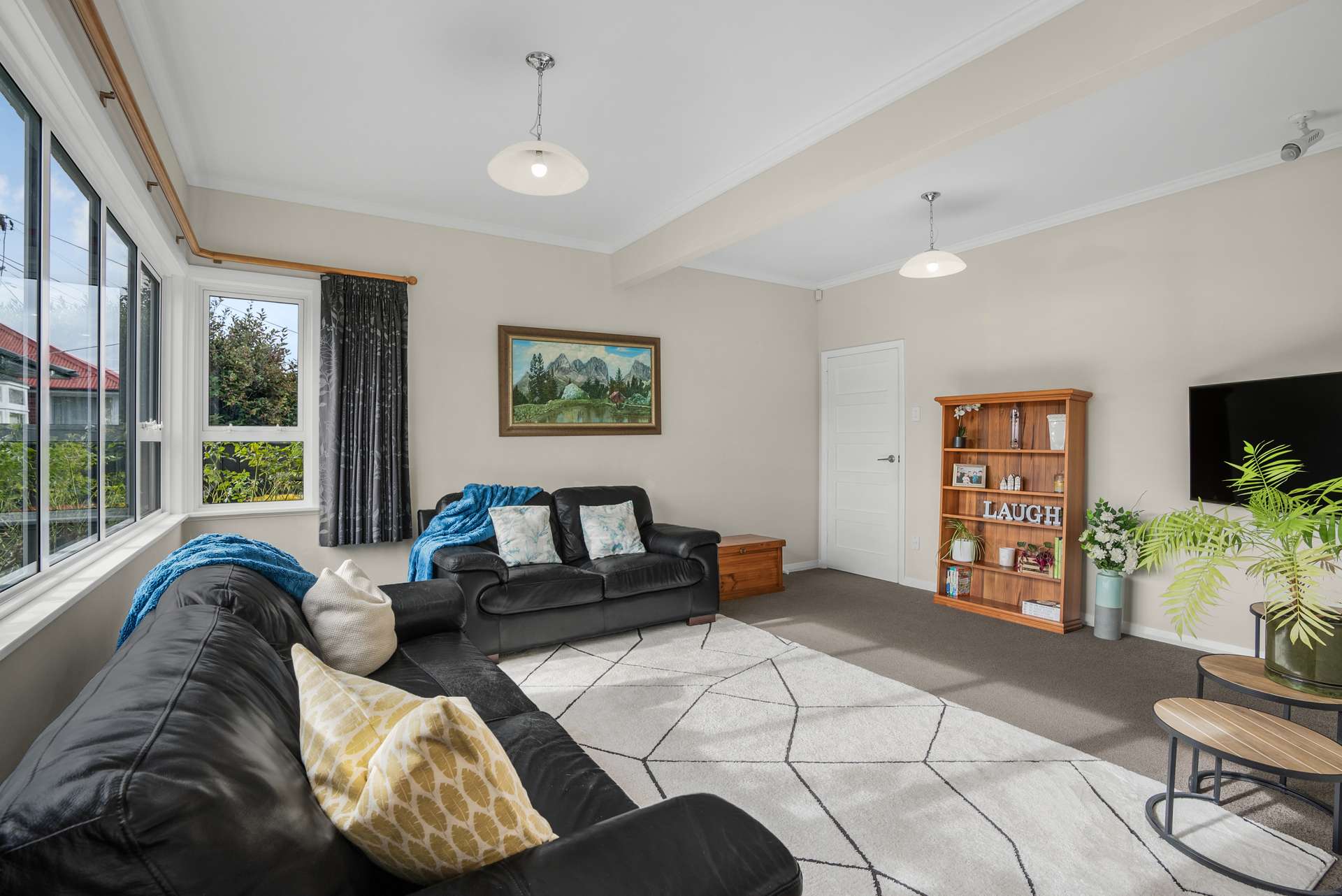 140 Waiwhetu Road photo 11
