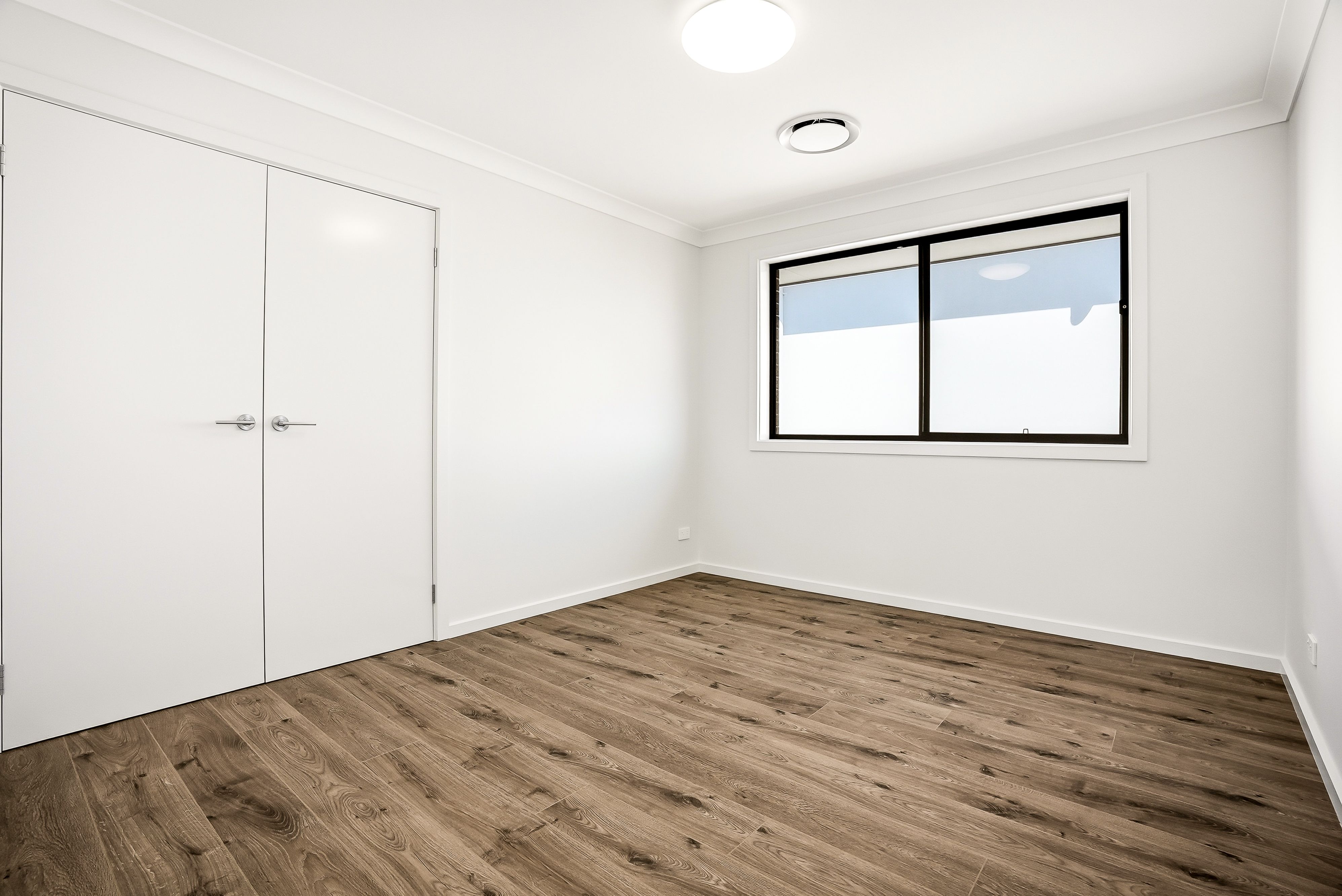 13 Burford Street — photo 10 of 12