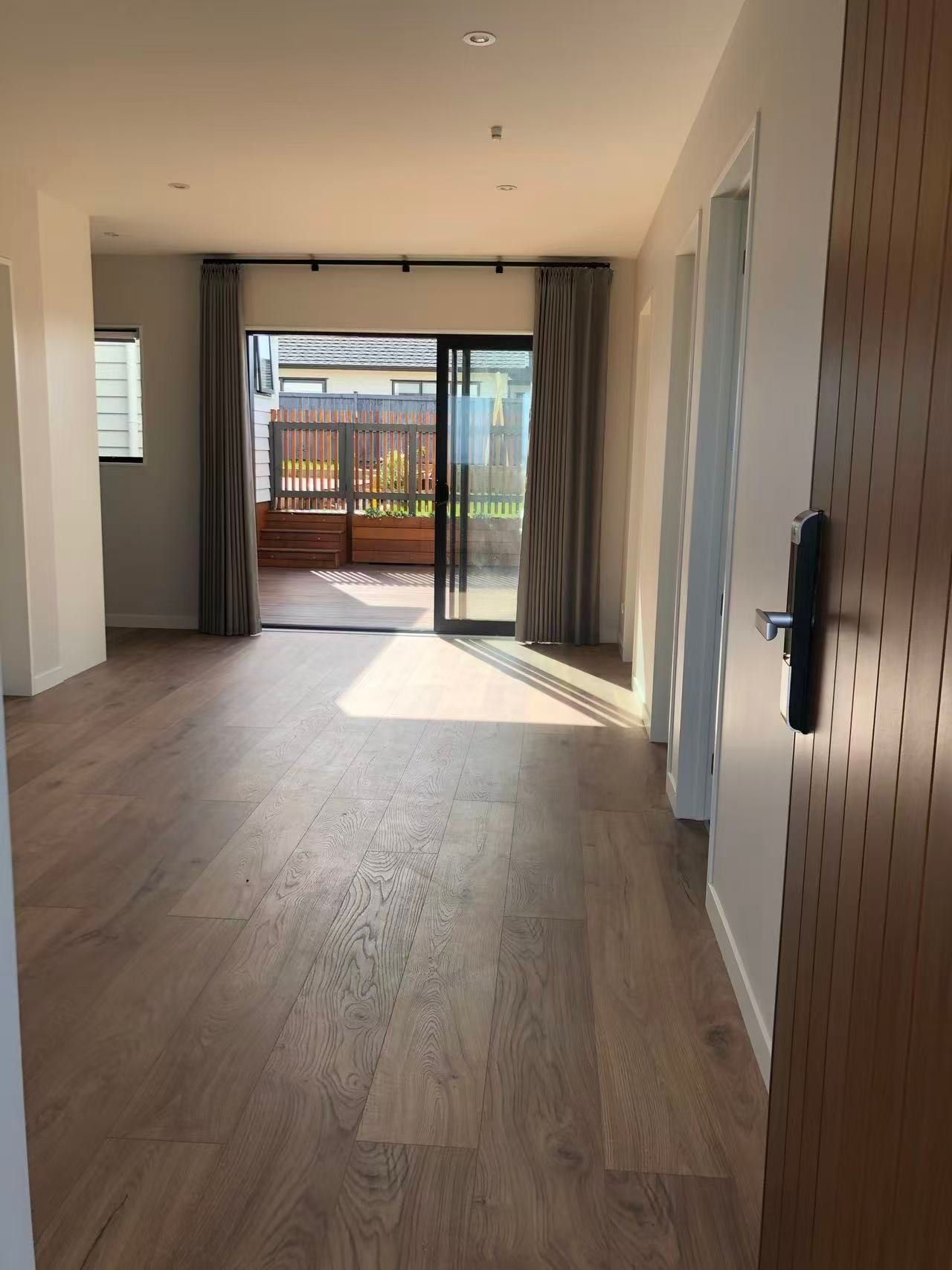 16 Hapukupuku Avenue, Beachlands, Manukau City