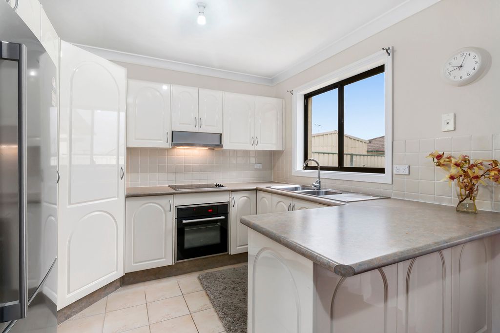 5/8 Stannum Close, Hinchinbrook, NSW 2168