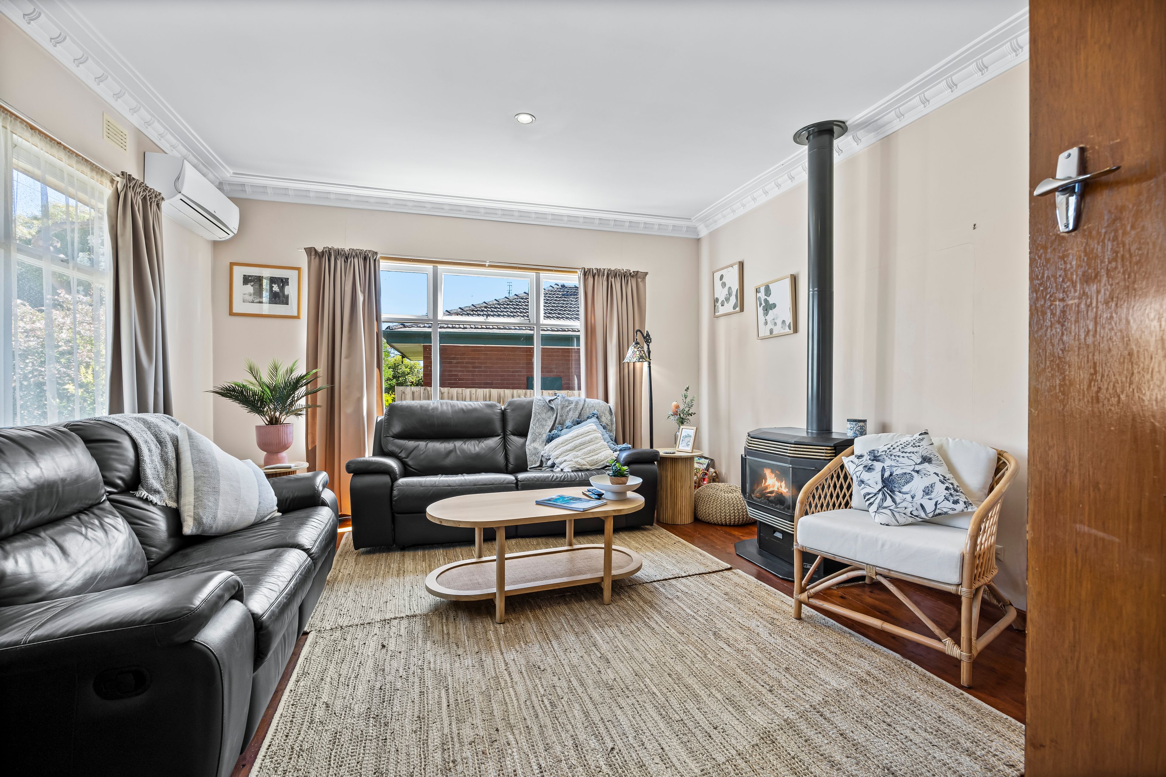 30 Malmesbury Street, Wendouree, VIC 3355