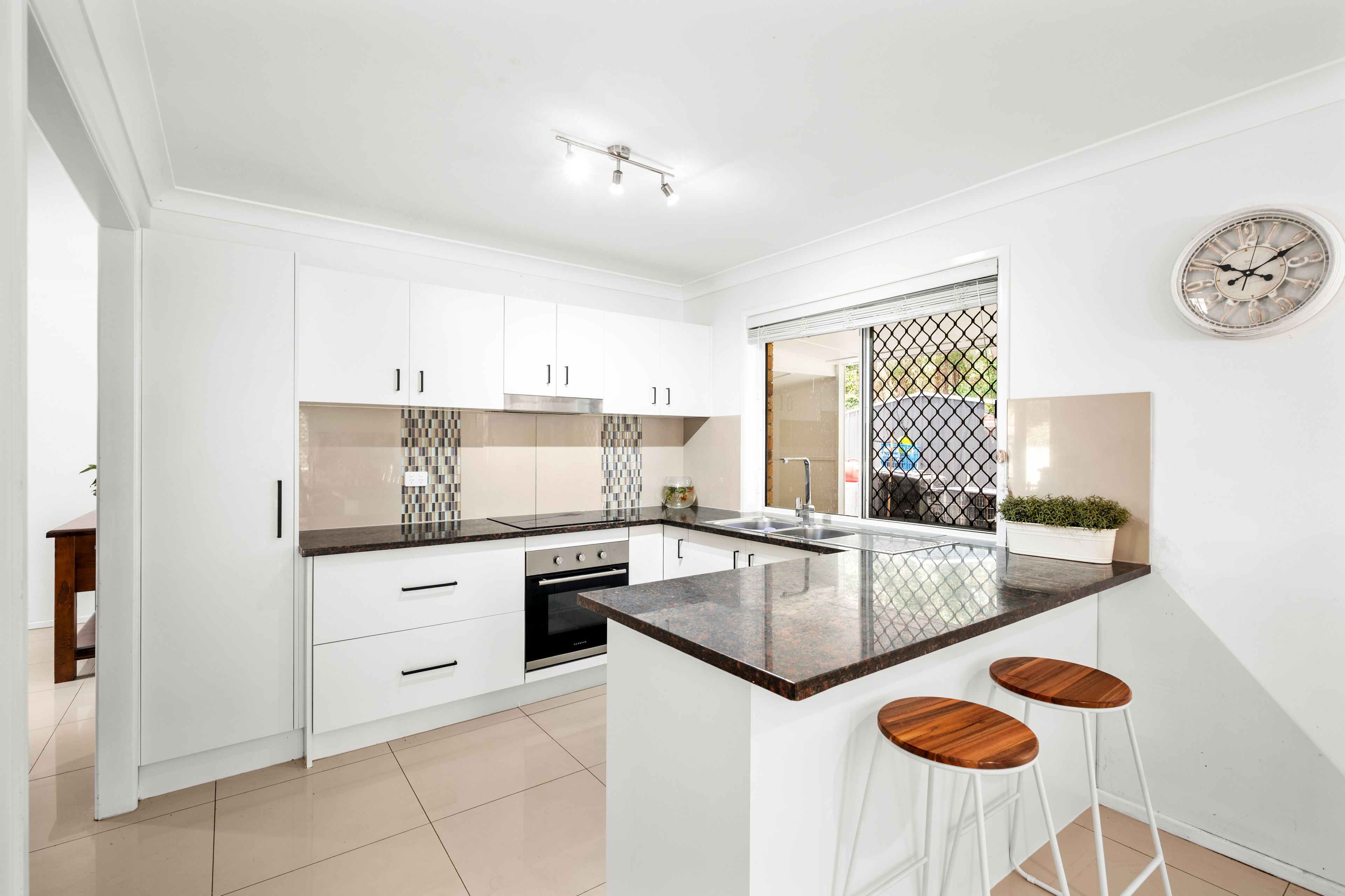 7 Naldham Close — photo 9 of 19
