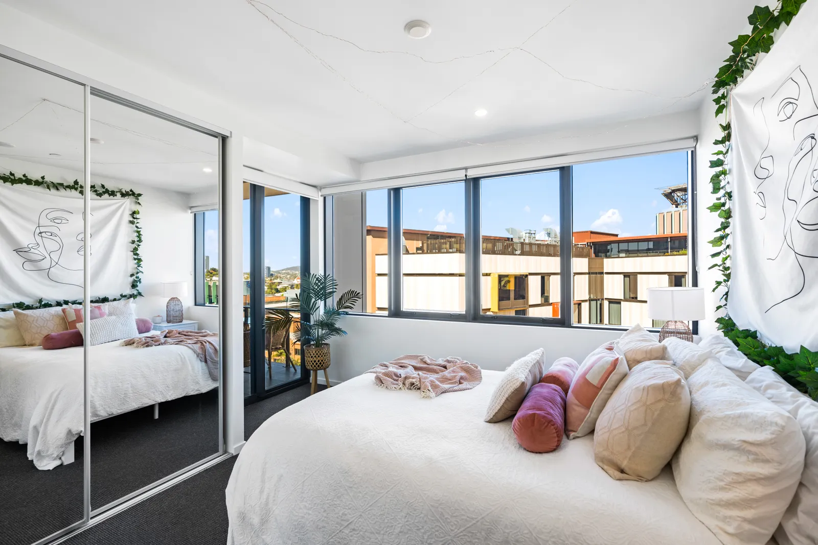 1004/218 Vulture Street, South Brisbane