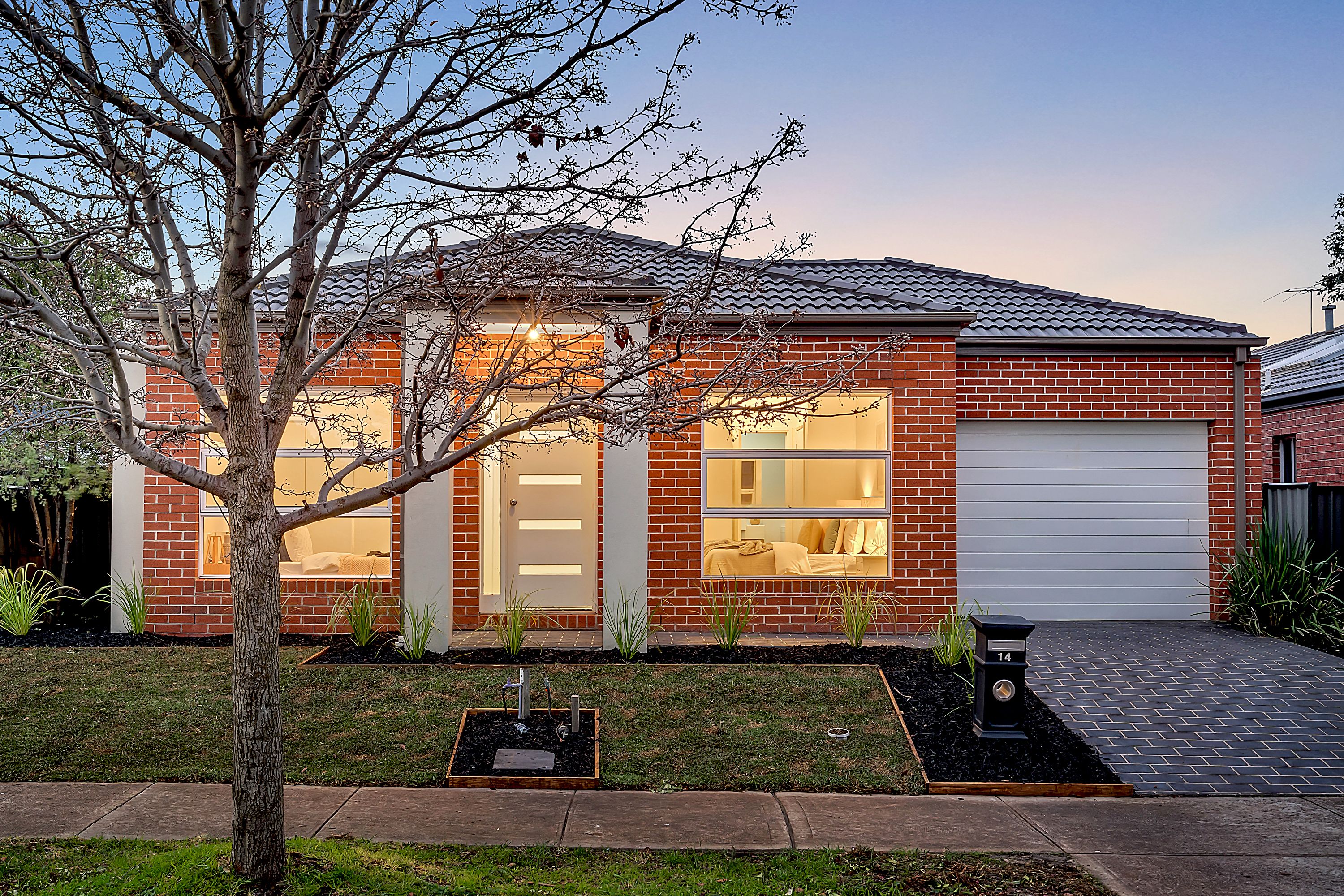 14 Greenham Avenue, Craigieburn, VIC 3064