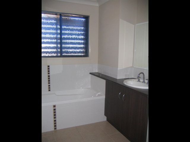 91 Wuth Street, Darling Heights, QLD 4350