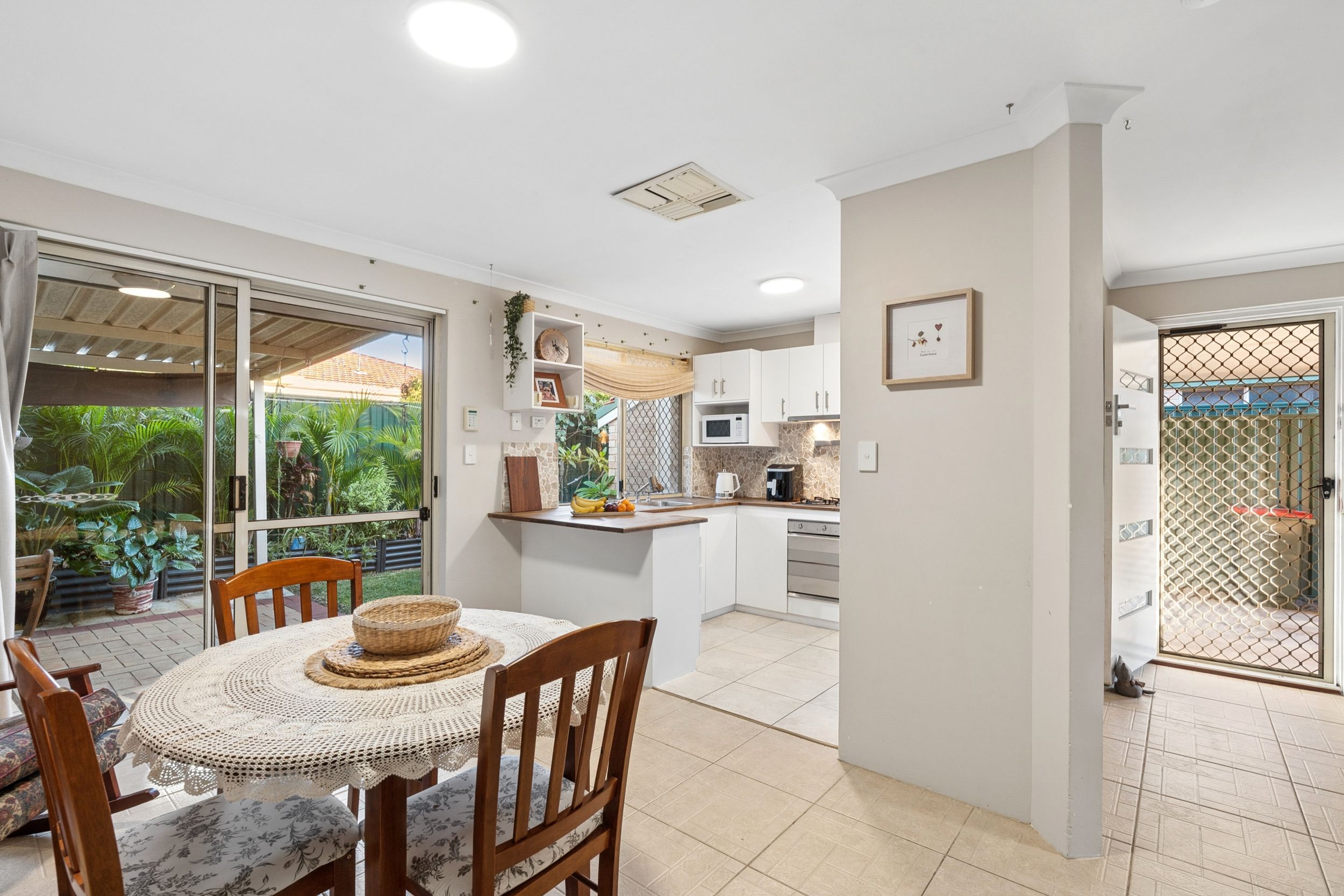 8/44 Chullwyne Mews, High Wycombe, WA 6057