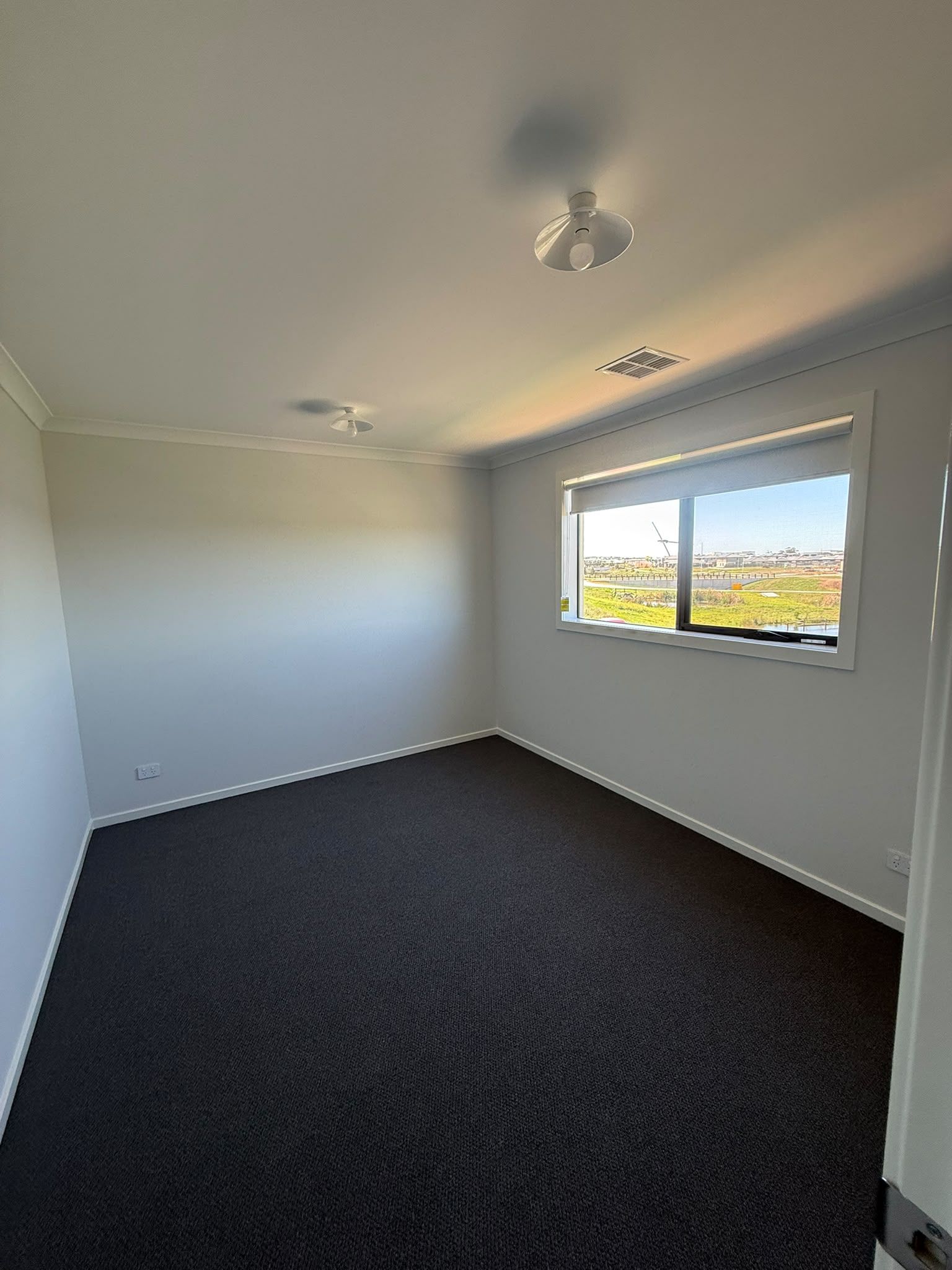 20 Wolvering Crescent — photo 9 of 15