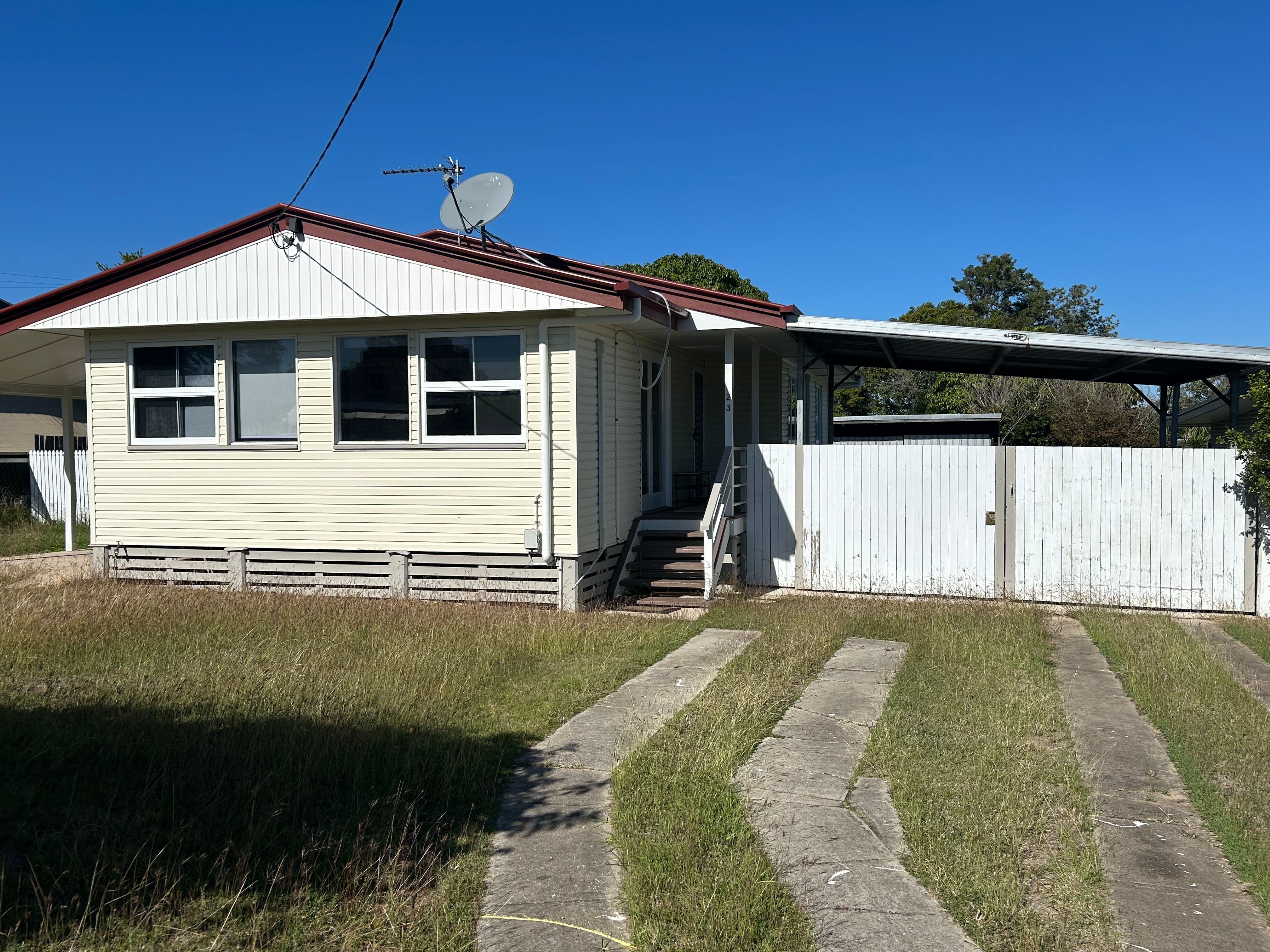 23 Paterson Street, West Gladstone QLD 4680