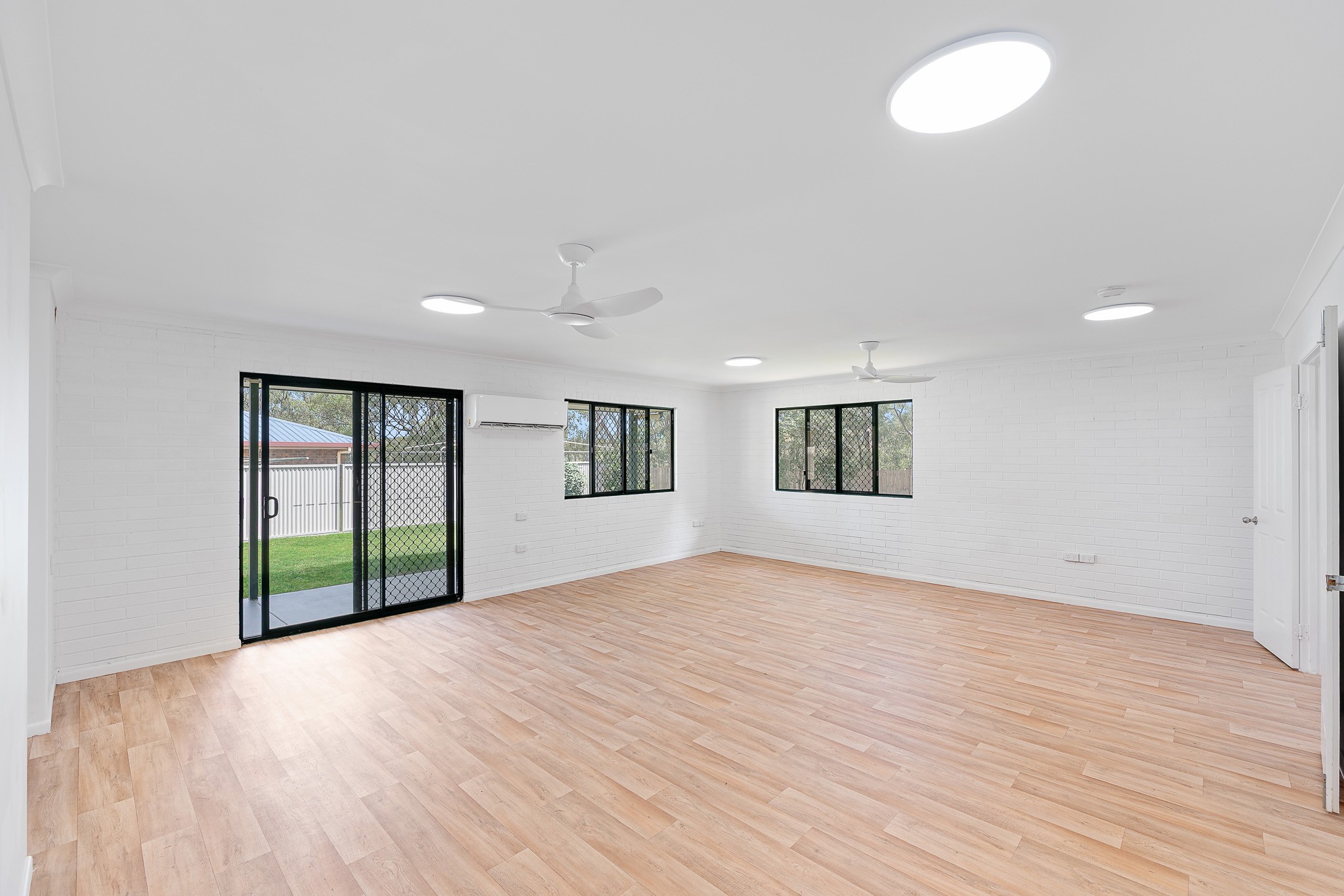 8 St Bees Court, Clinton, QLD 4680