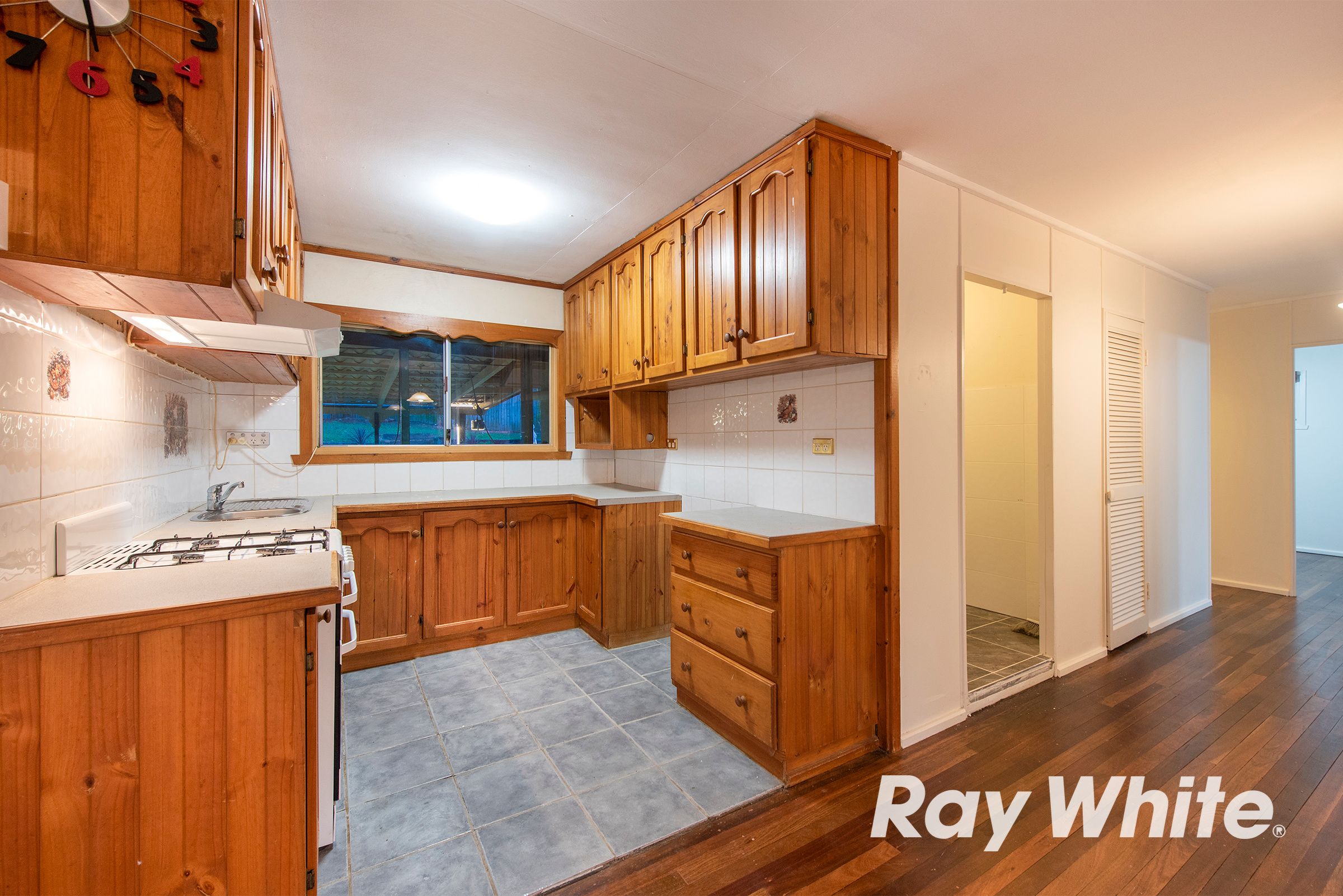 52 Adelaide Street, Kingston, QLD 4114