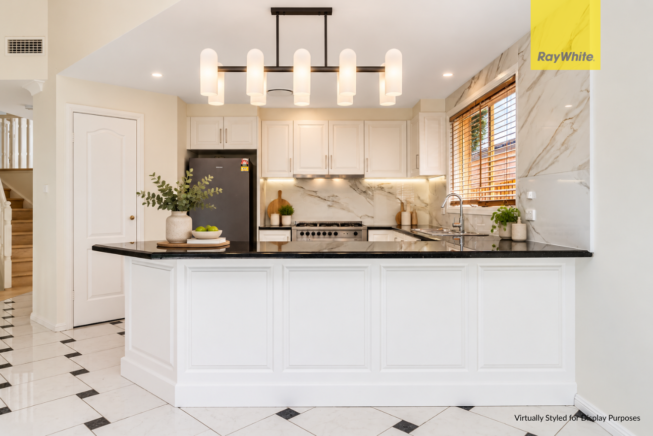 15 Valenti Crescent — photo 4 of 18