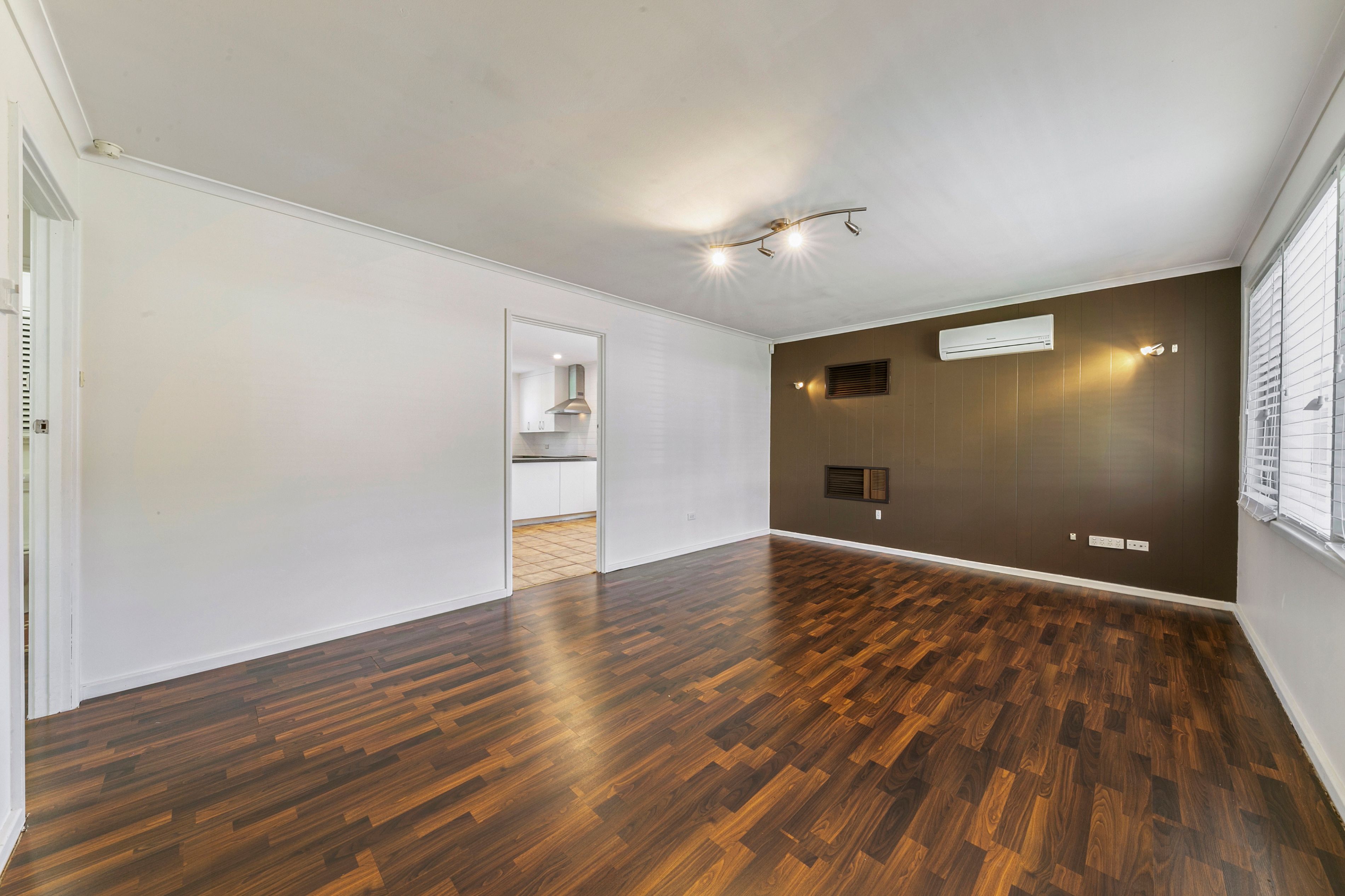 19 Kennion Crescent, Para Hills West, SA 5096