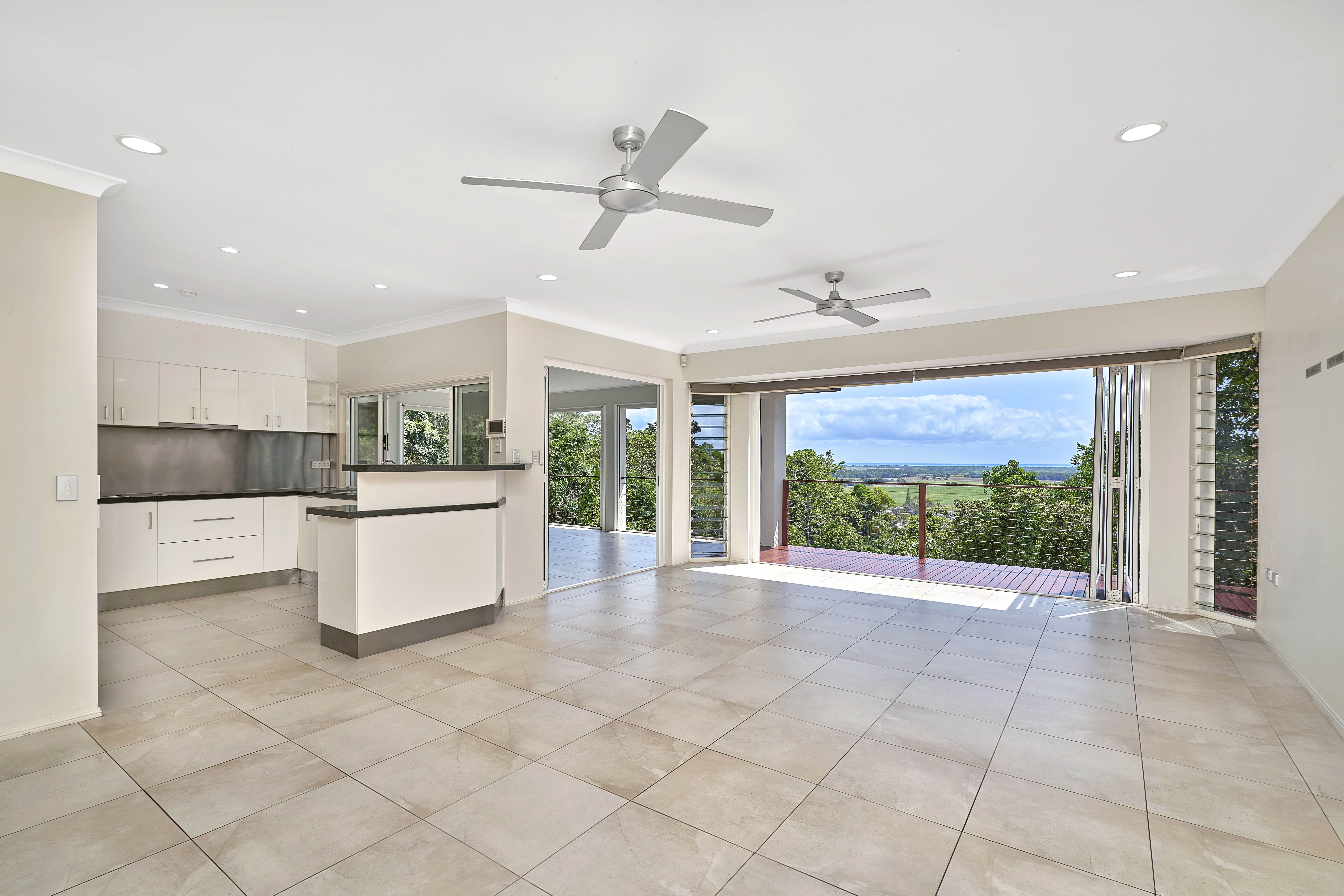 54-56 Fig Tree Drive, Caravonica, QLD 4878 - Sold House - Ray White ...