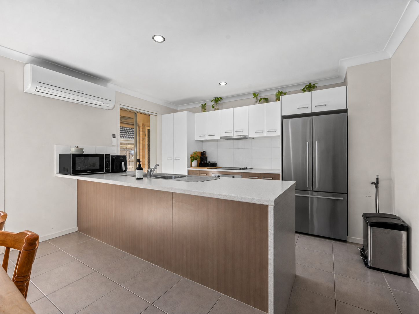 16 Parkwood Street — photo 3 of 17