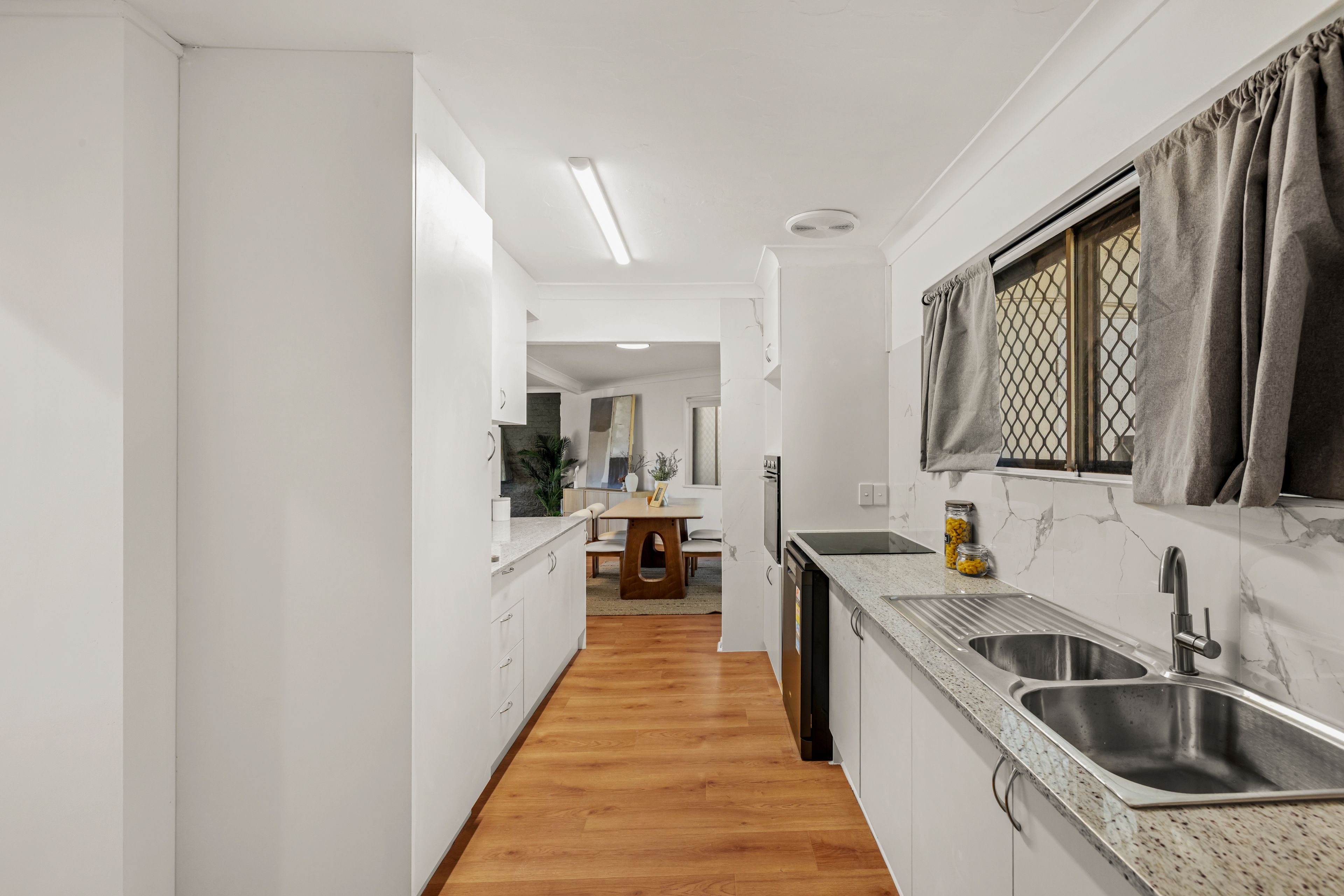 25 Lyell Street — photo 6 of 22