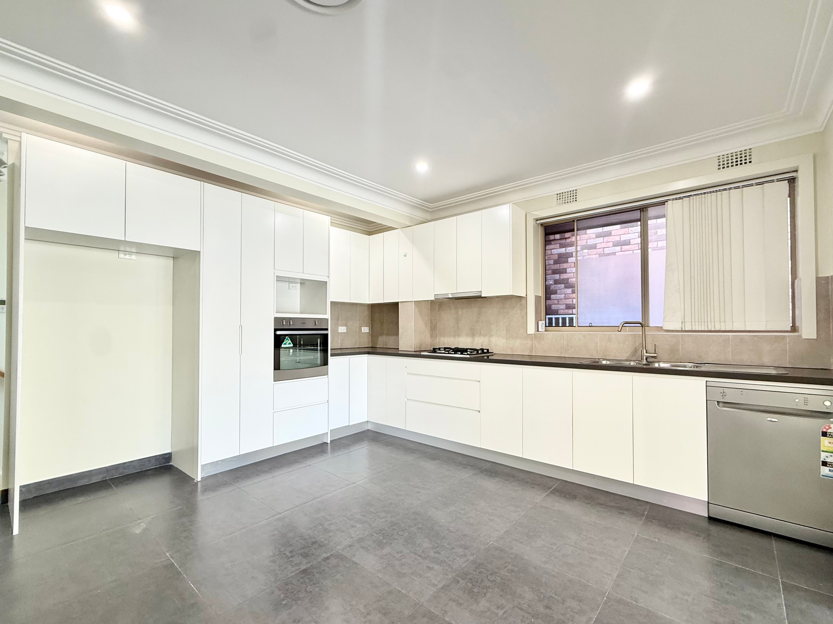 20 Carrisbrook Avenue, Punchbowl, NSW 2196
