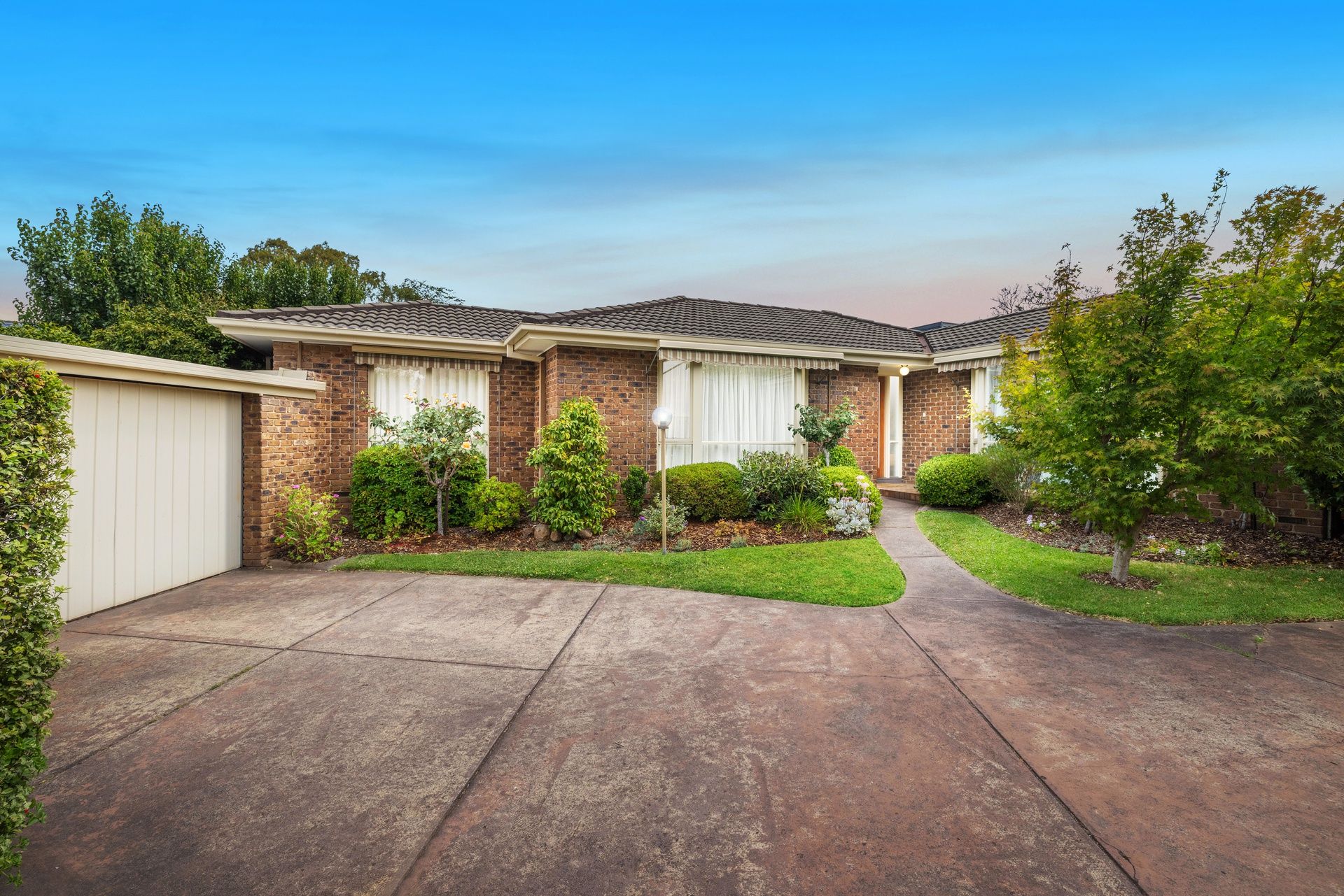 18 Morshead Avenue, Mount Waverley VIC 3149