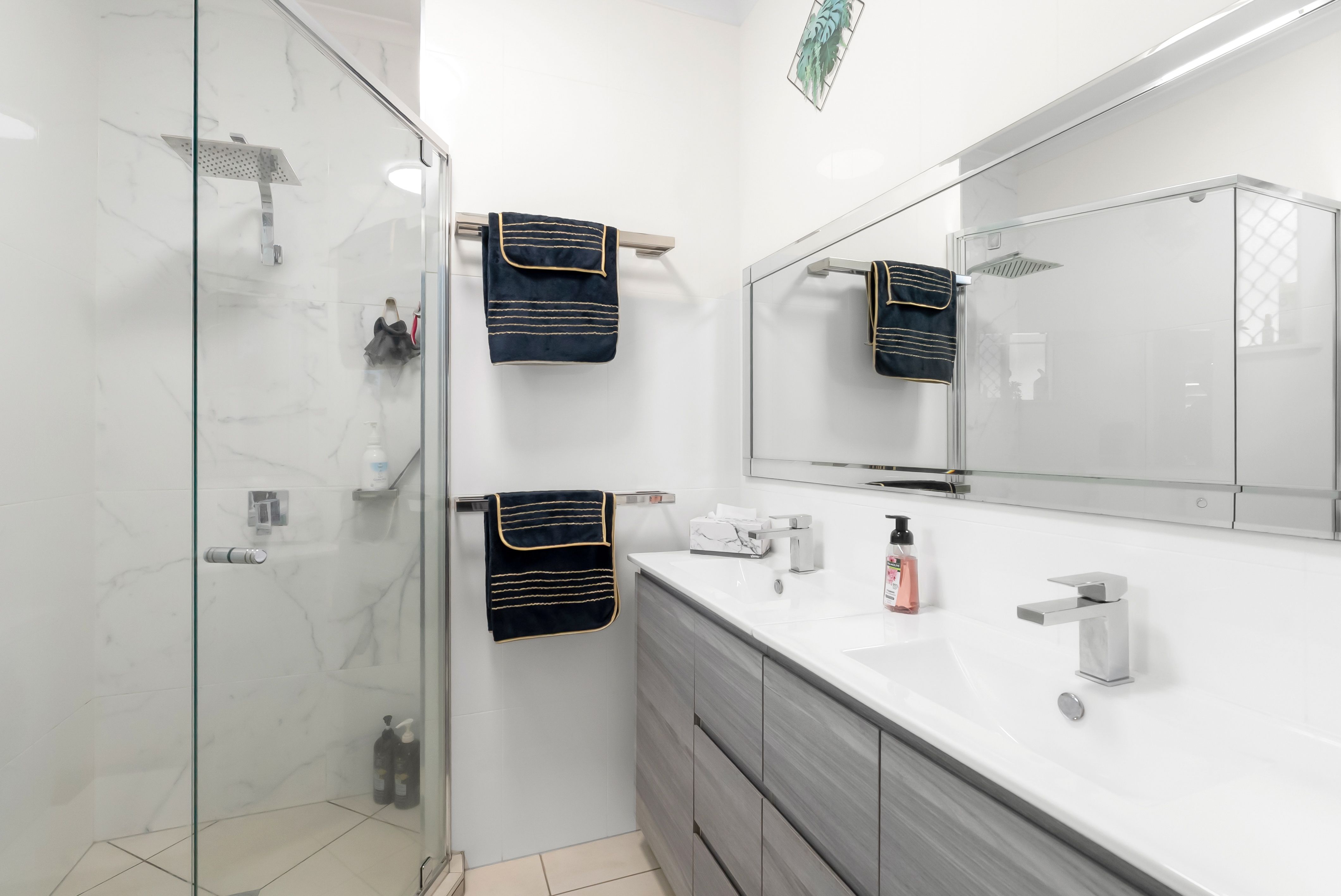 4 Woodlock Drive — photo 15 of 19