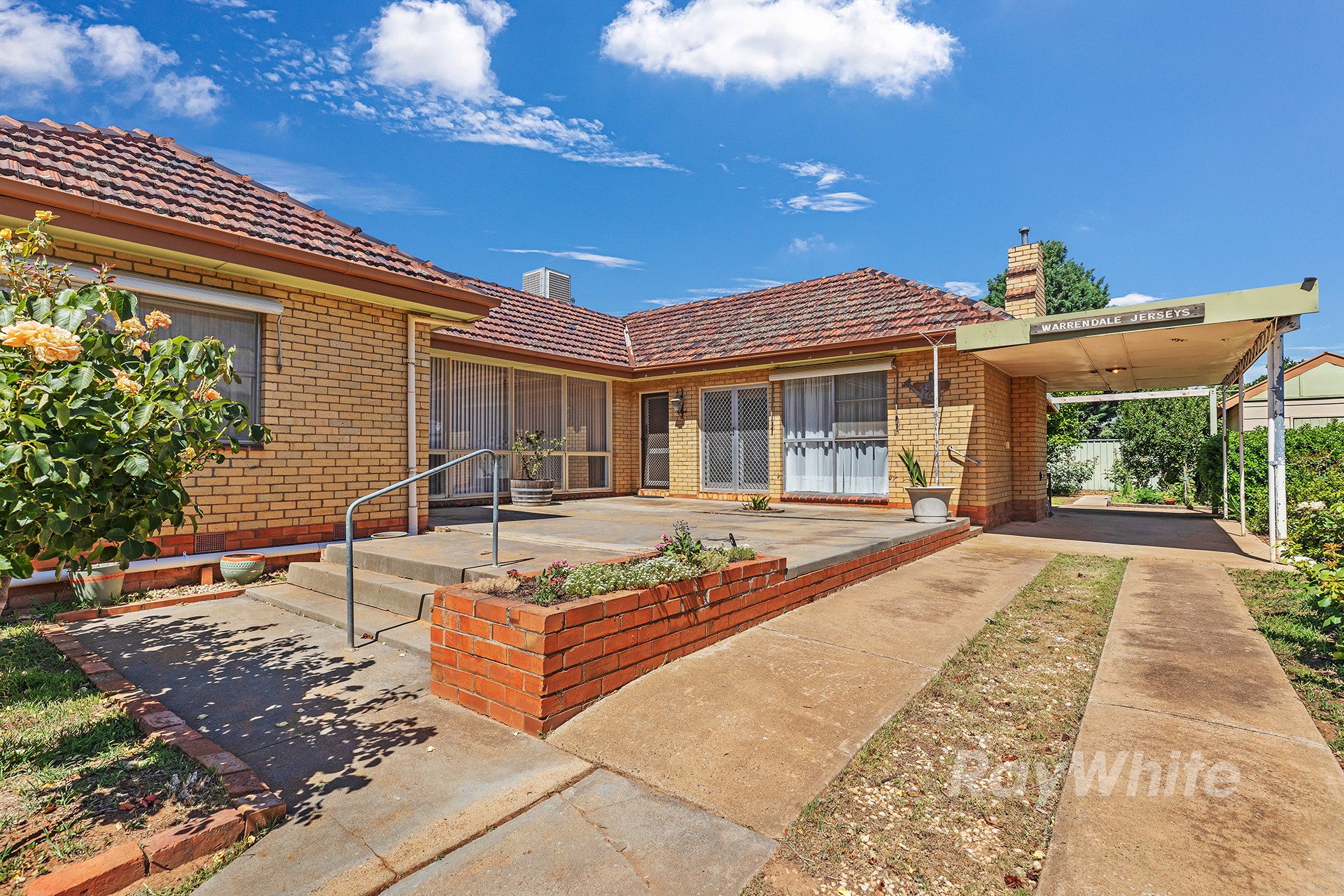 6 Northcote Street, Rochester, VIC 3561