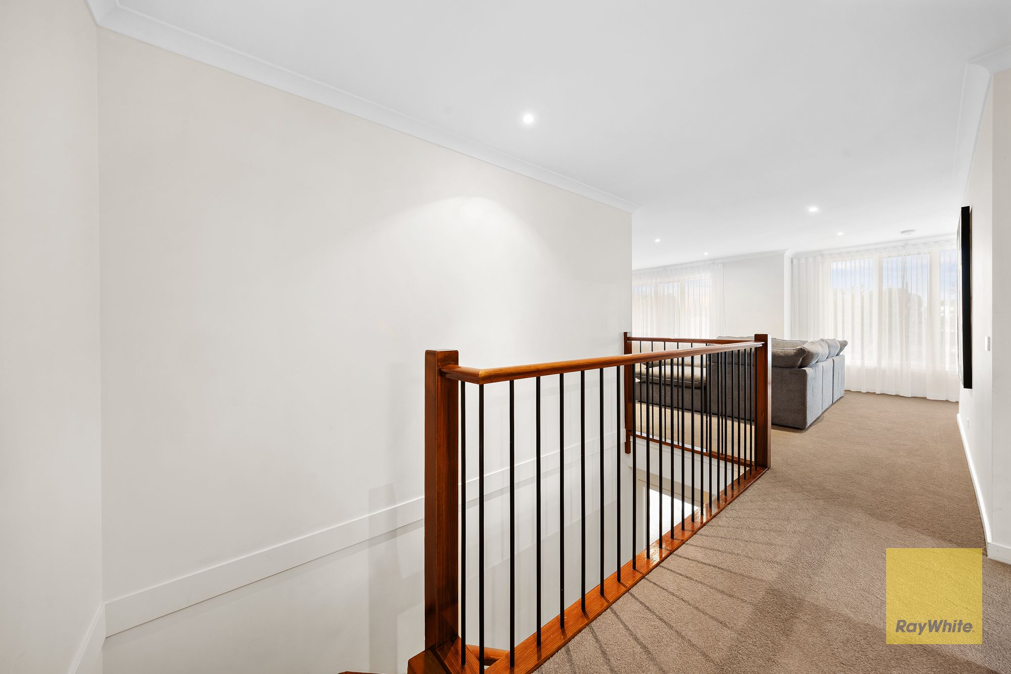 22 Fairbridge Road — photo 21 of 30