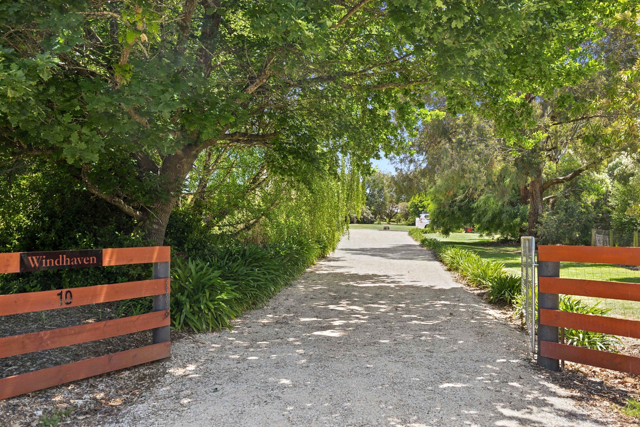 10 Scotia Place, Woodend, VIC 3442