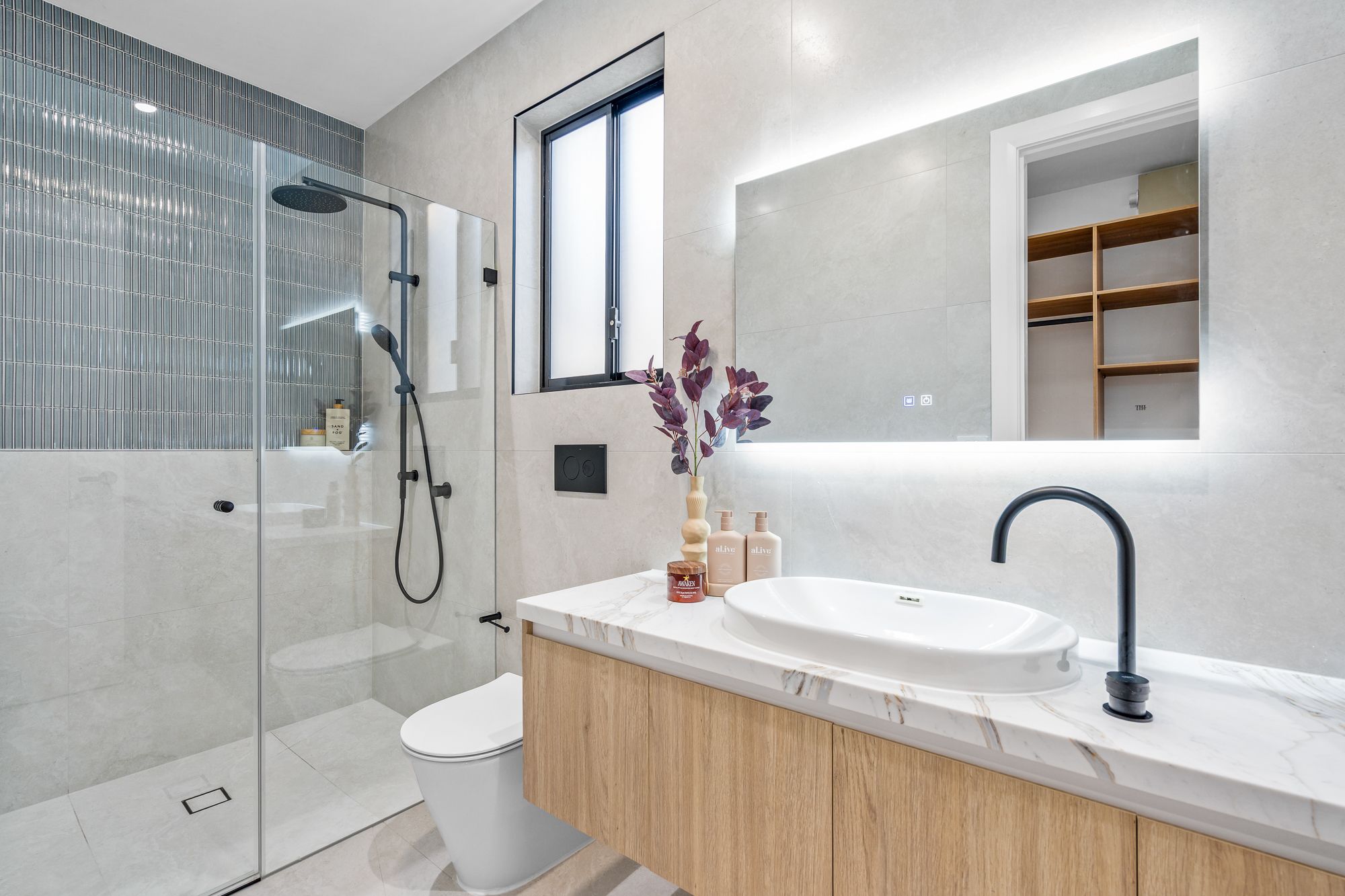 11 Layla Street — photo 16 of 29