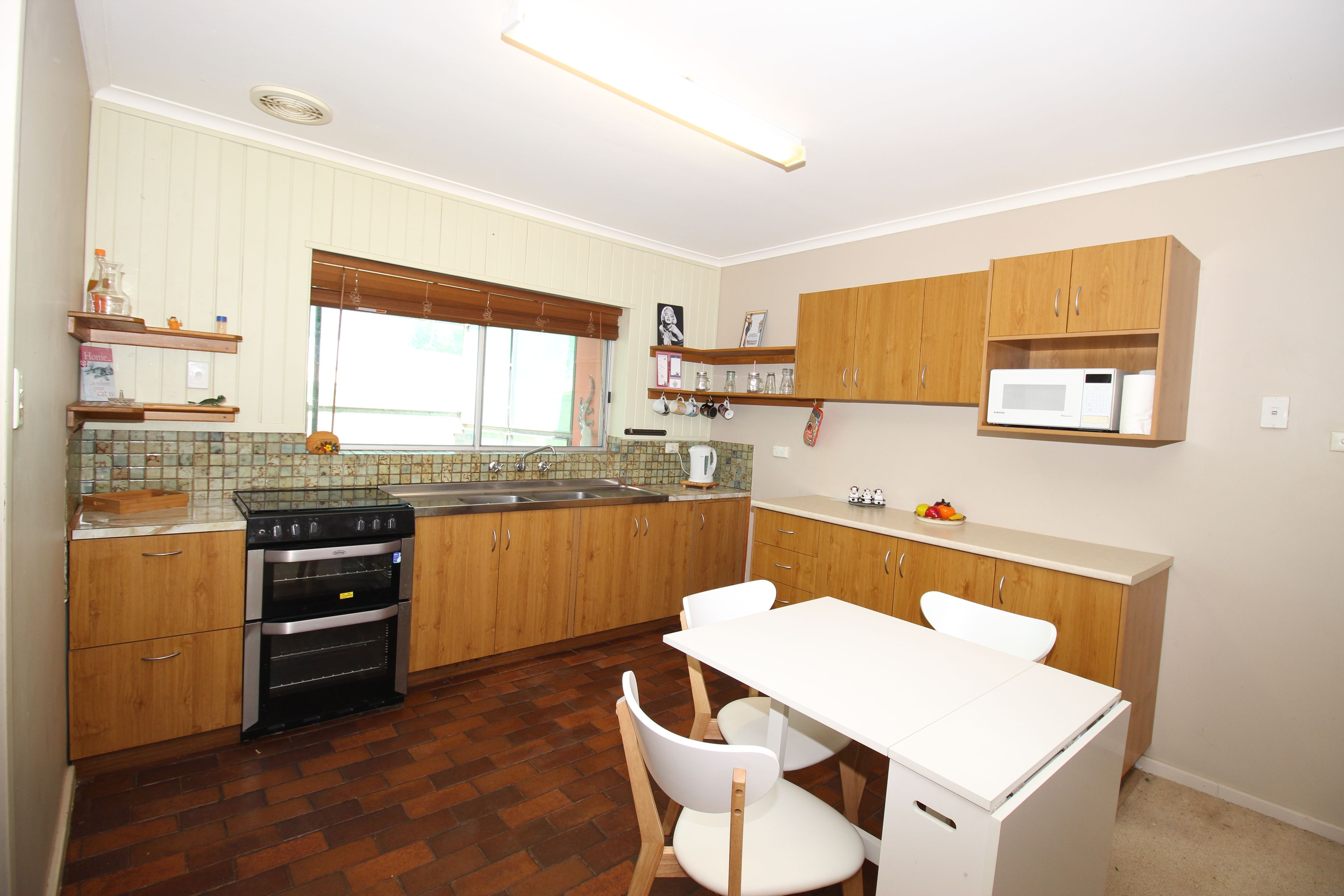 10 Sixth Street, Morgan, SA 5320