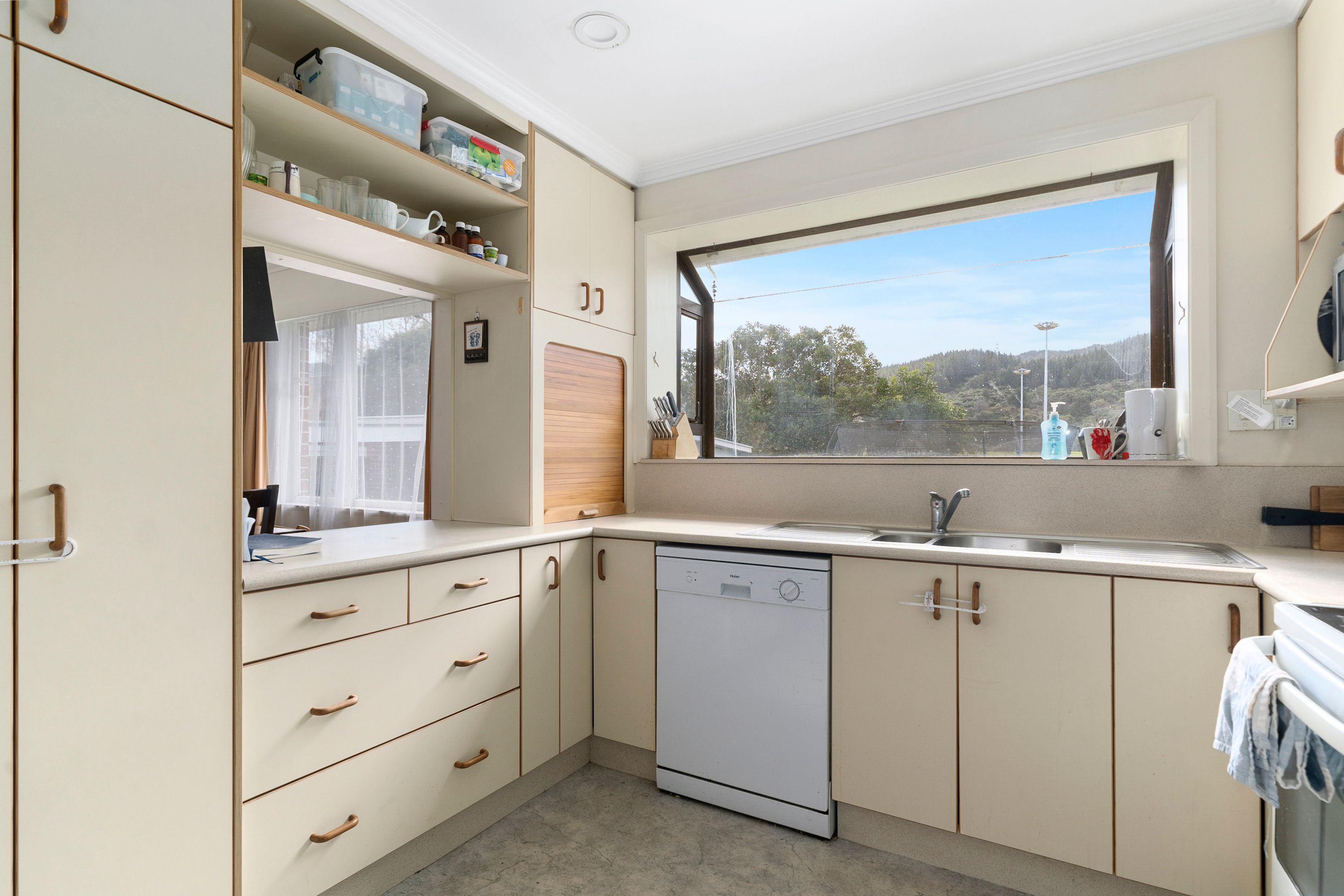 60 McLeod Street, Elderslea, Upper Hutt City