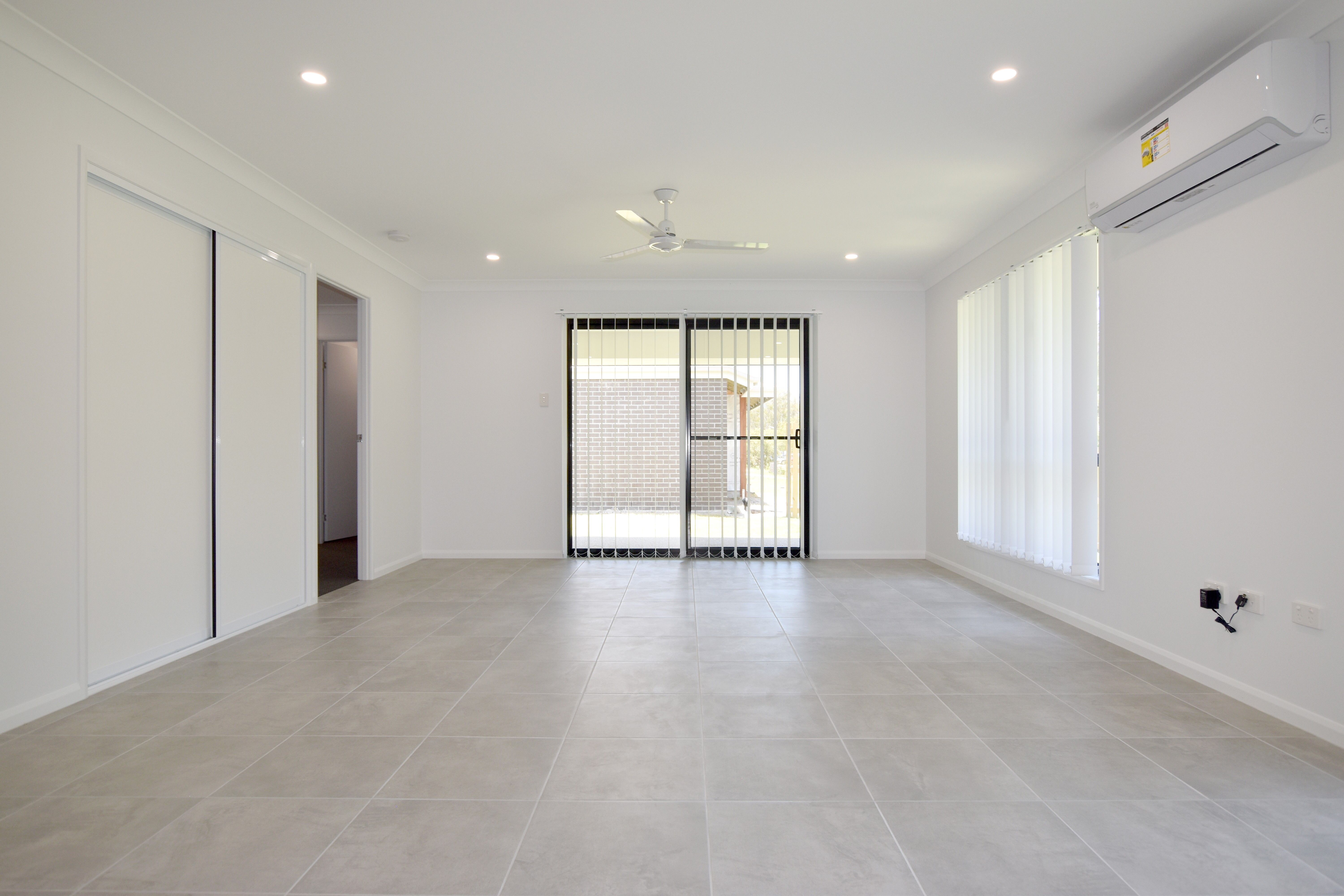 36 Powell Close, New Auckland, QLD 4680