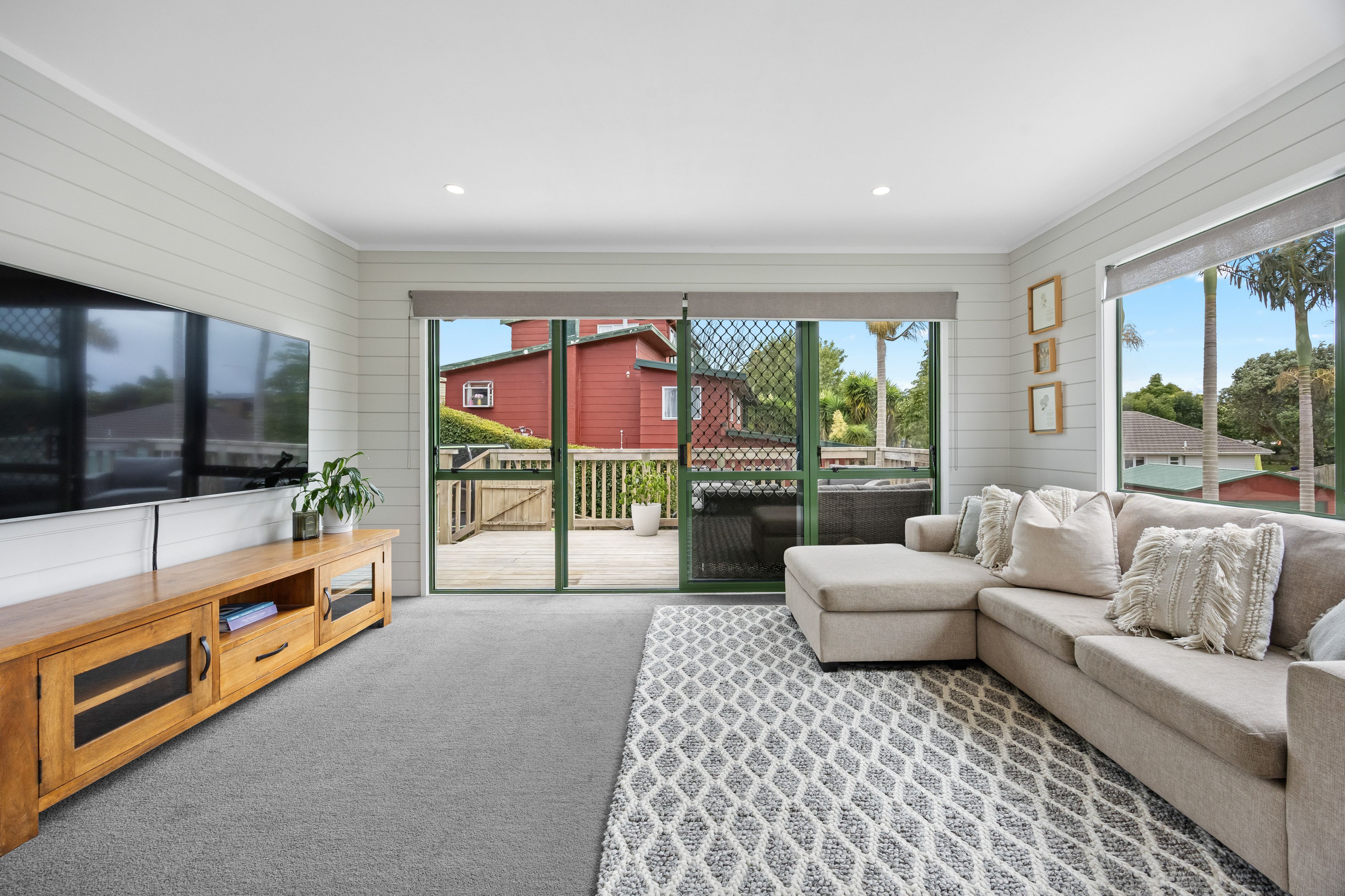 2/103 Cook Street, Howick, Manukau City