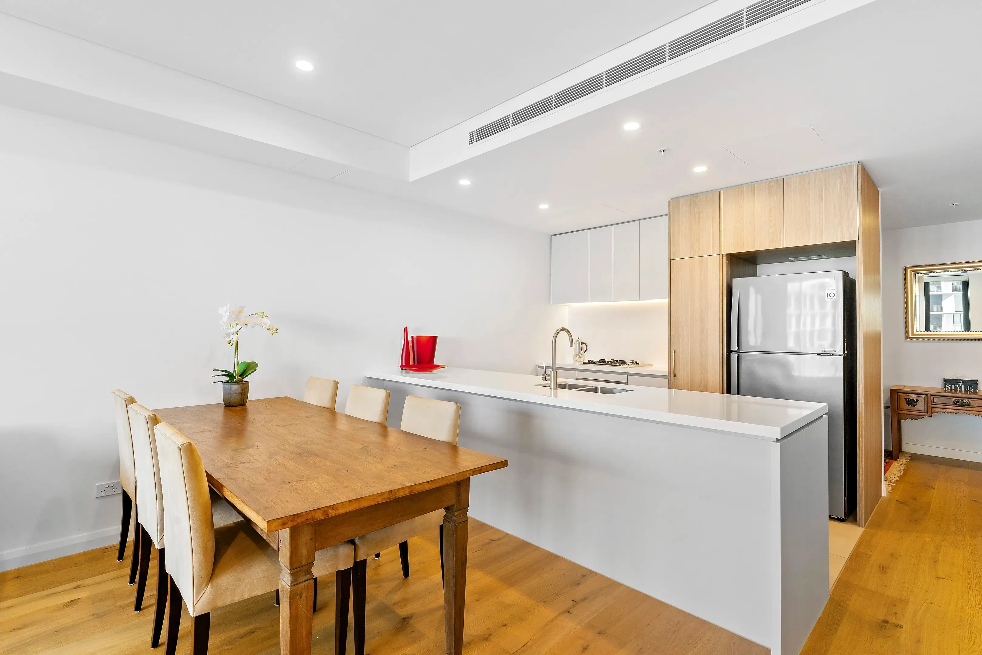 812/19 Bay Street, Rockdale, NSW 2216