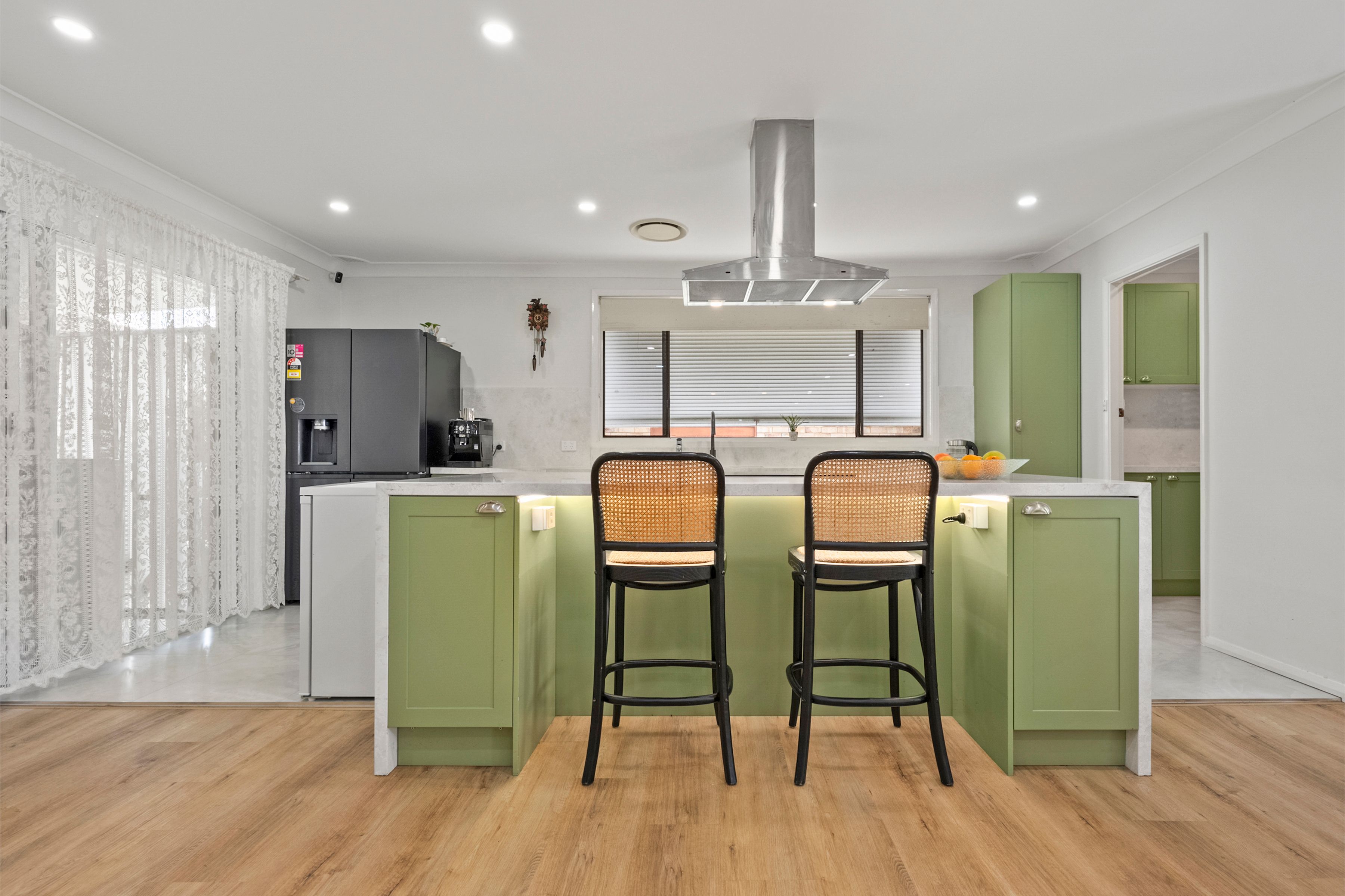 152 Duneba Drive — photo 3 of 11