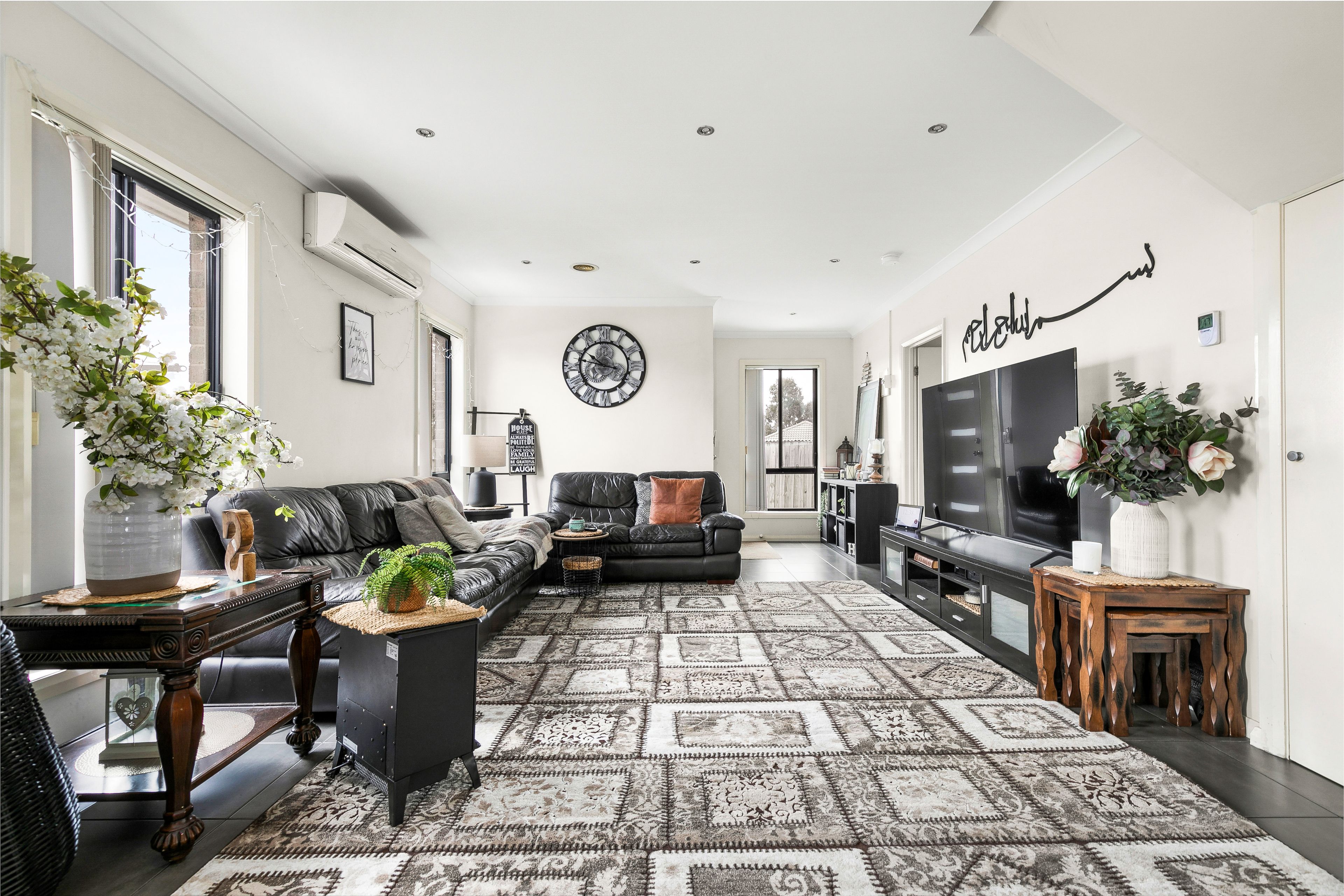 2/7 Care Close, Meadow Heights, VIC 3048