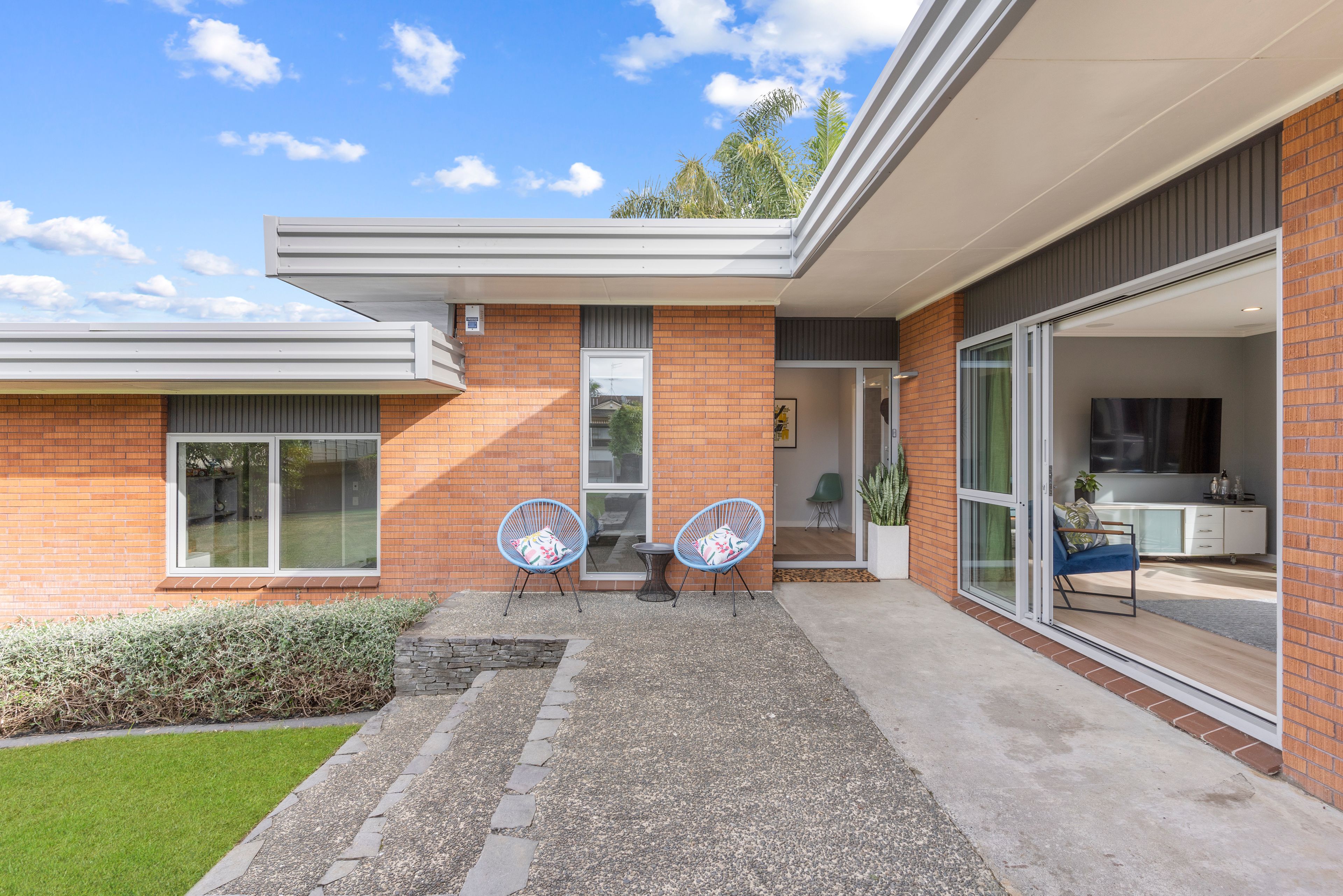 26 Tyrian Close, Half Moon Bay, Manukau City