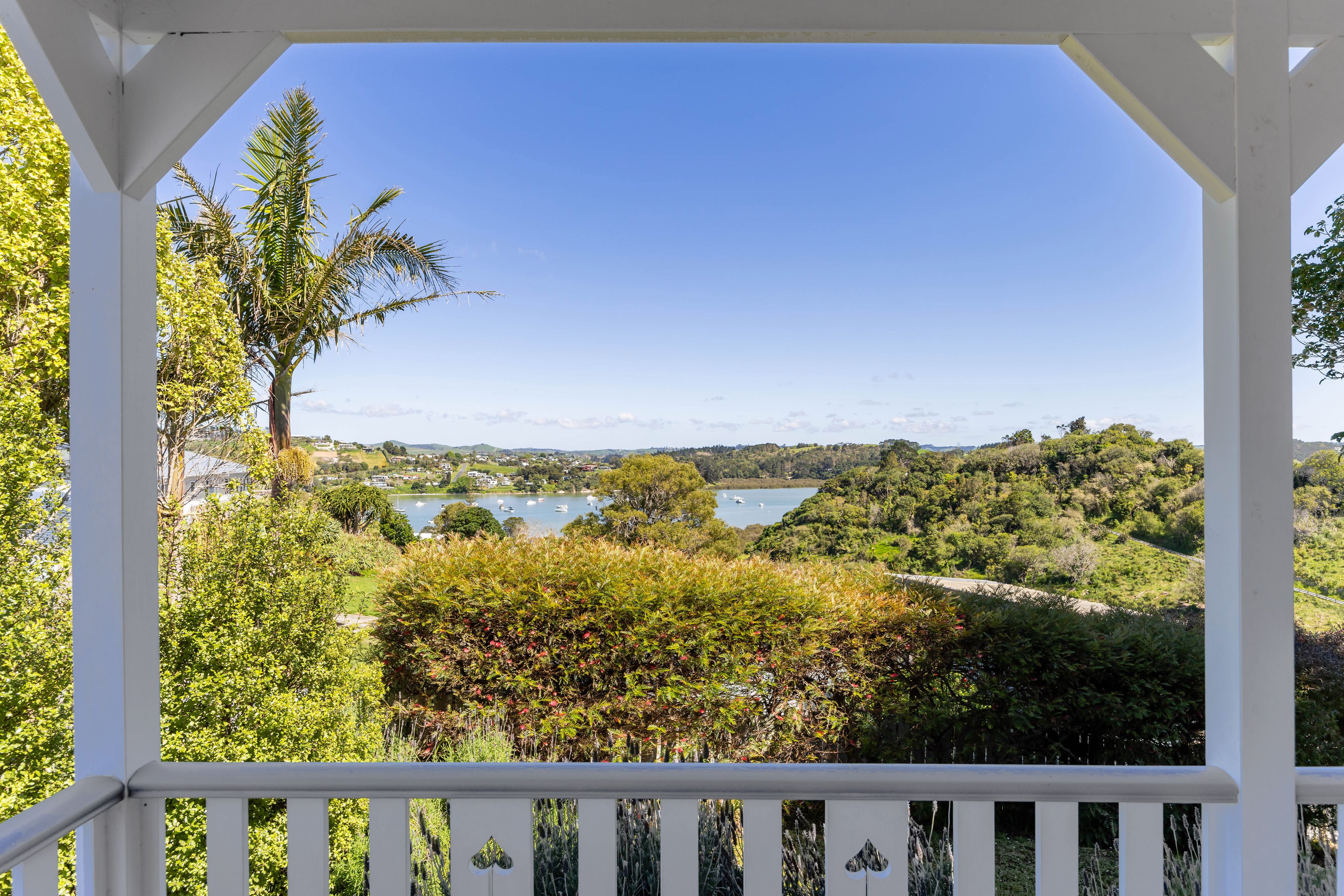 35 Oxford Street, Whakapirau, Kaipara District