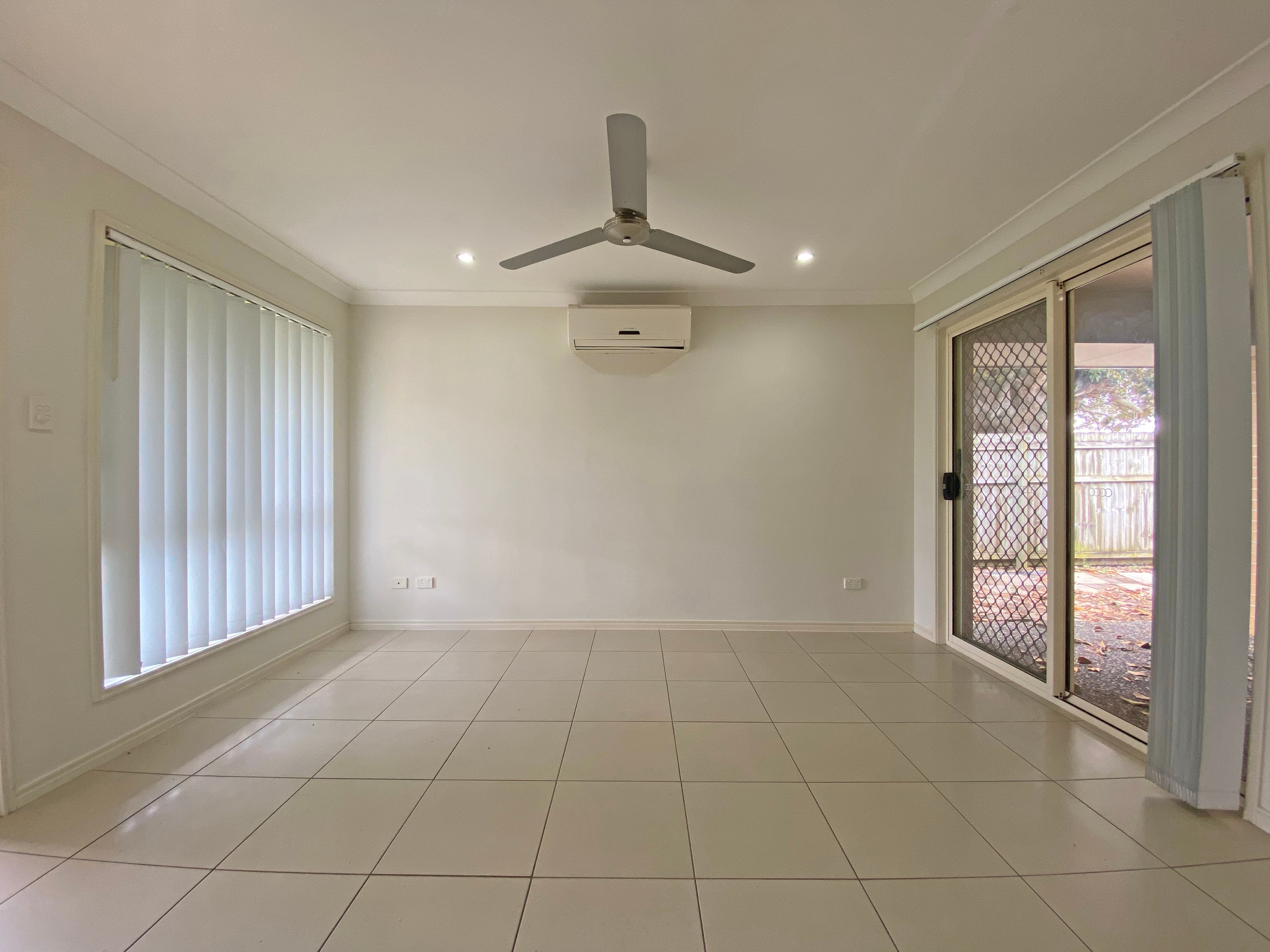 2/8 Lotus Avenue, Bellmere, QLD 4510