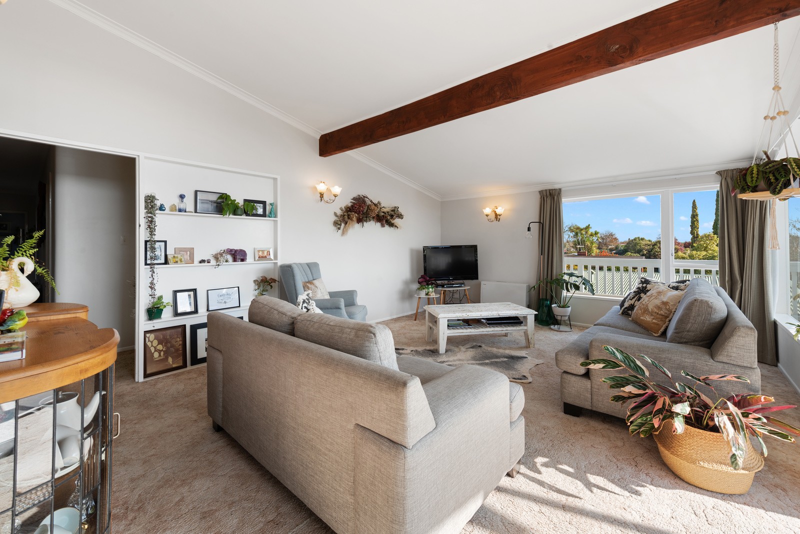 53 Resthill Crescent, Glenview, Hamilton City