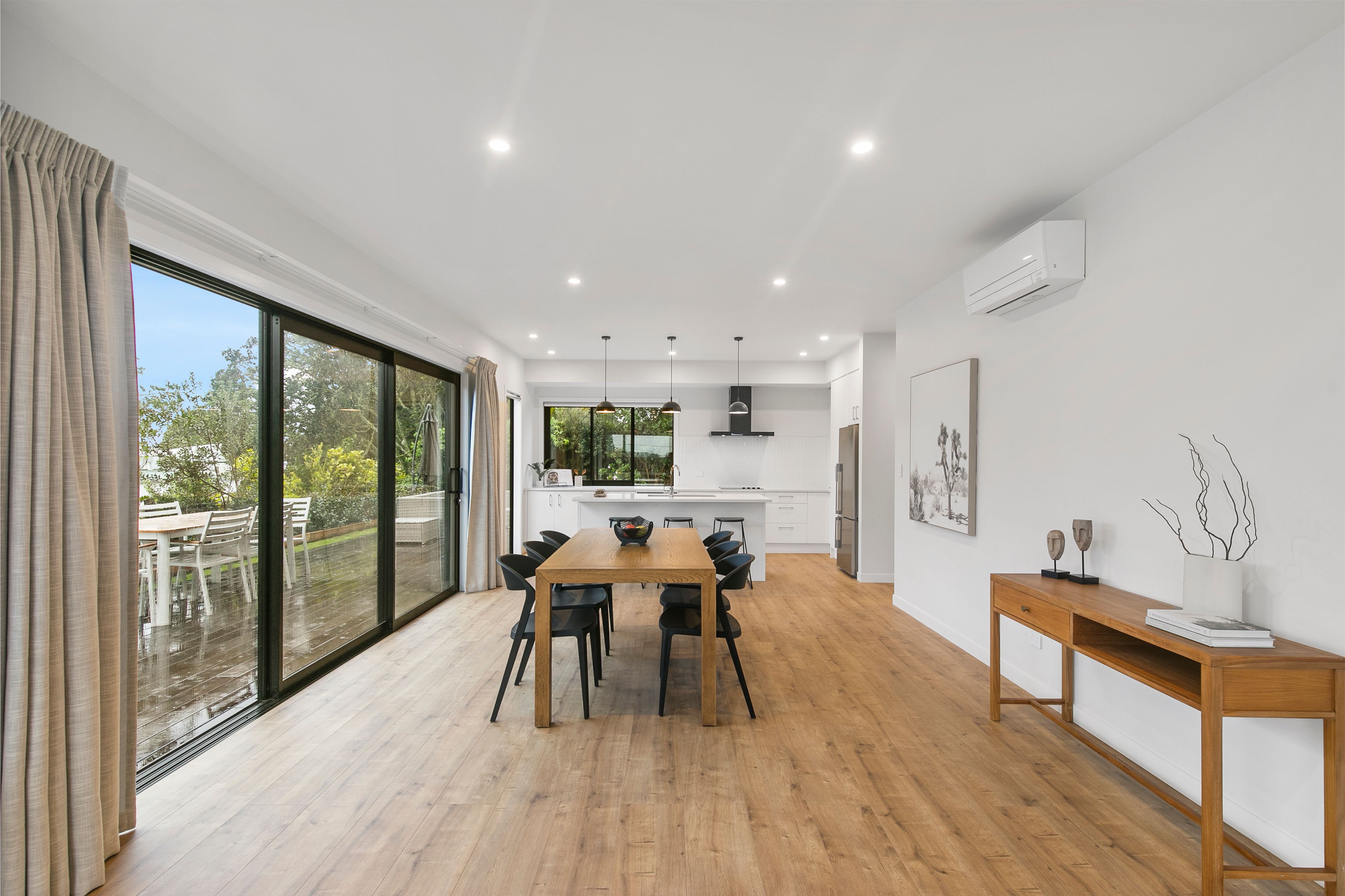 14a Gilpin Place, Beach Haven, North Shore City