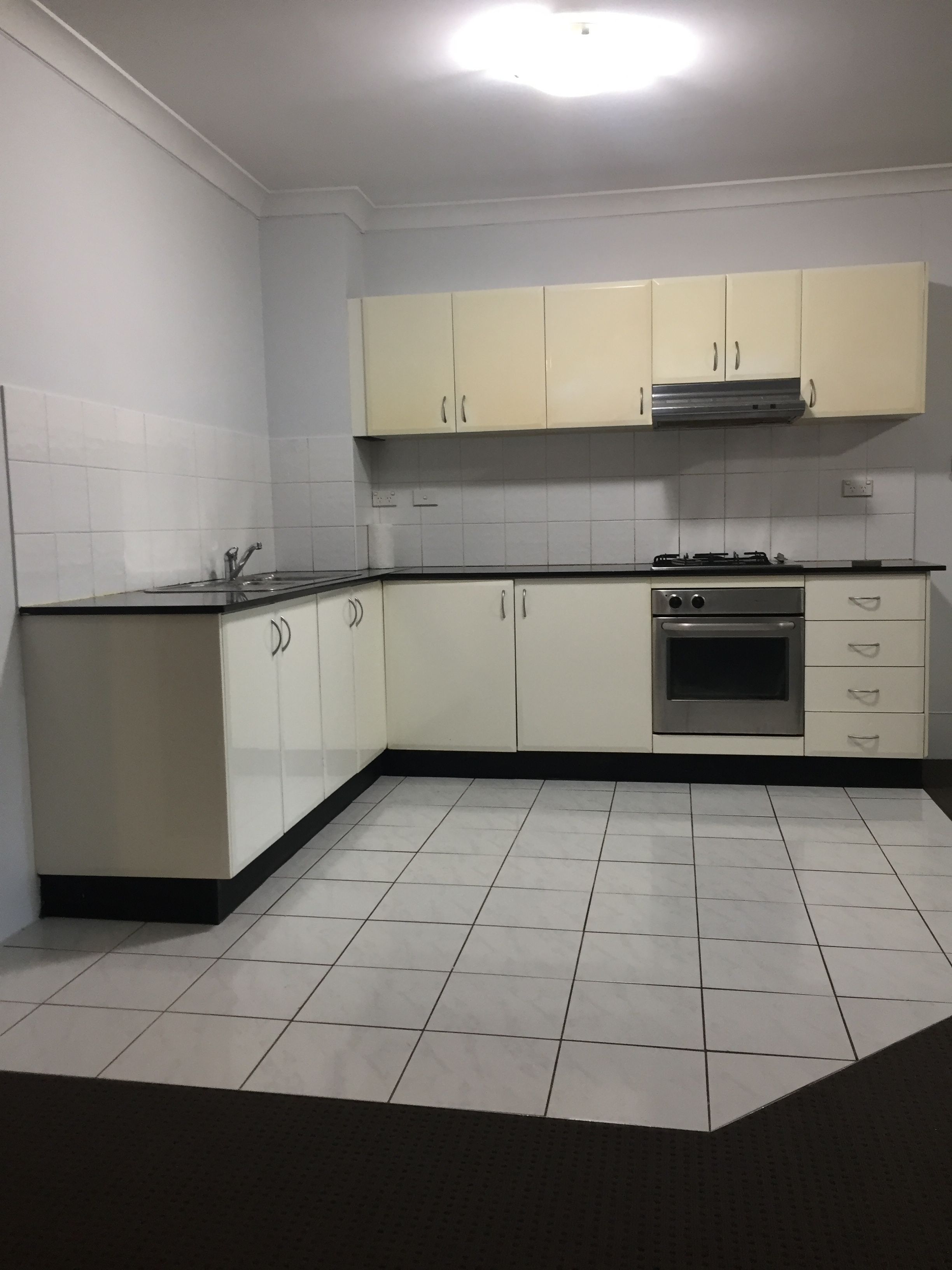 13/9-13 Griffiths Street, Blacktown, NSW 2148