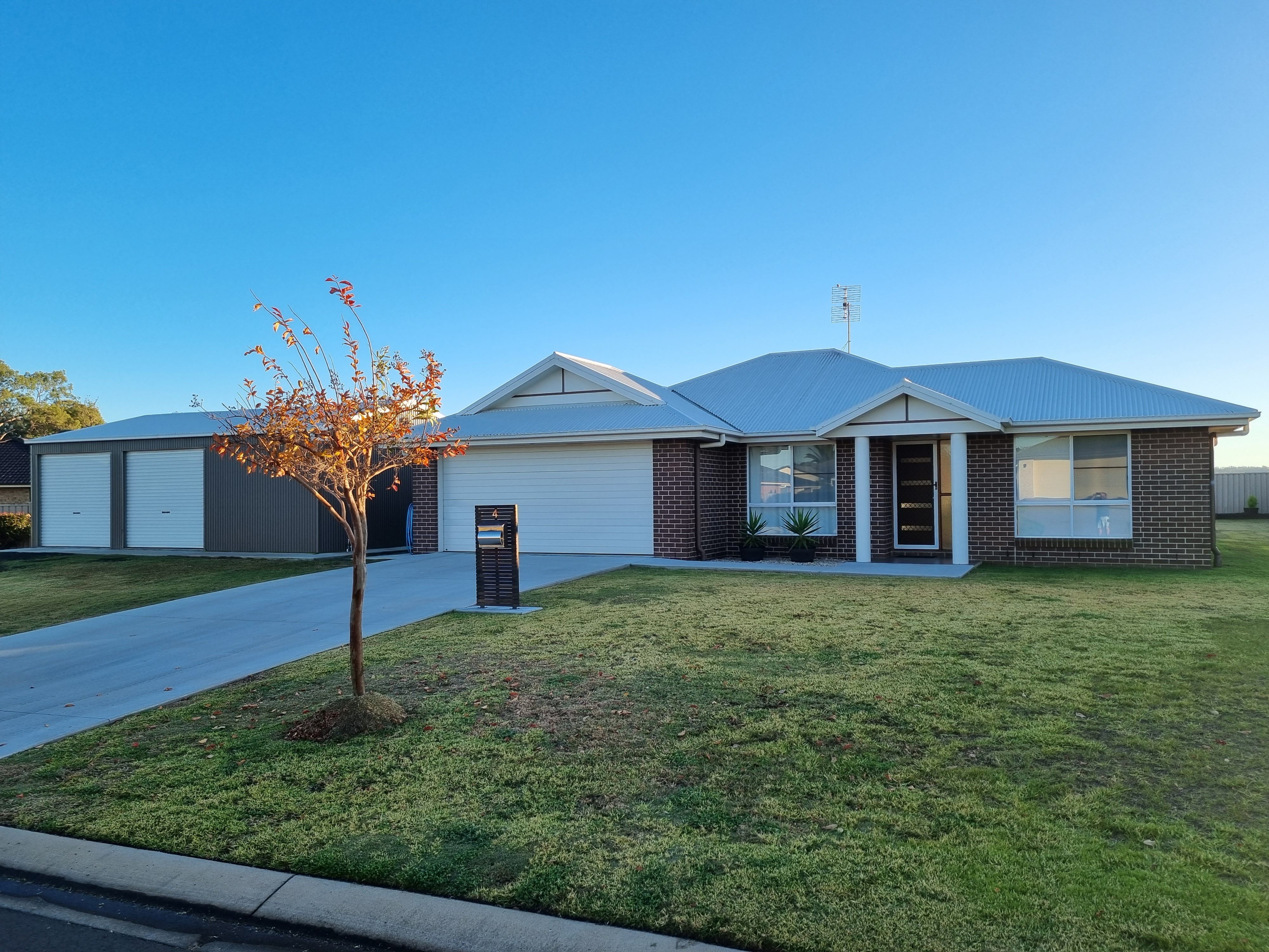 4 Colbar Street, Pittsworth QLD 4356