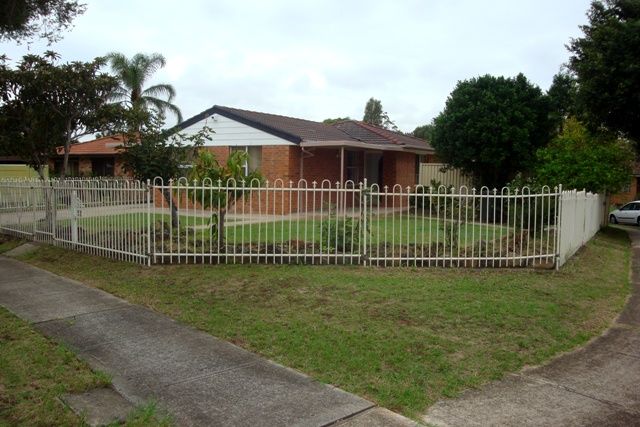 52 Dransfield Road, Edensor Park, NSW 2176
