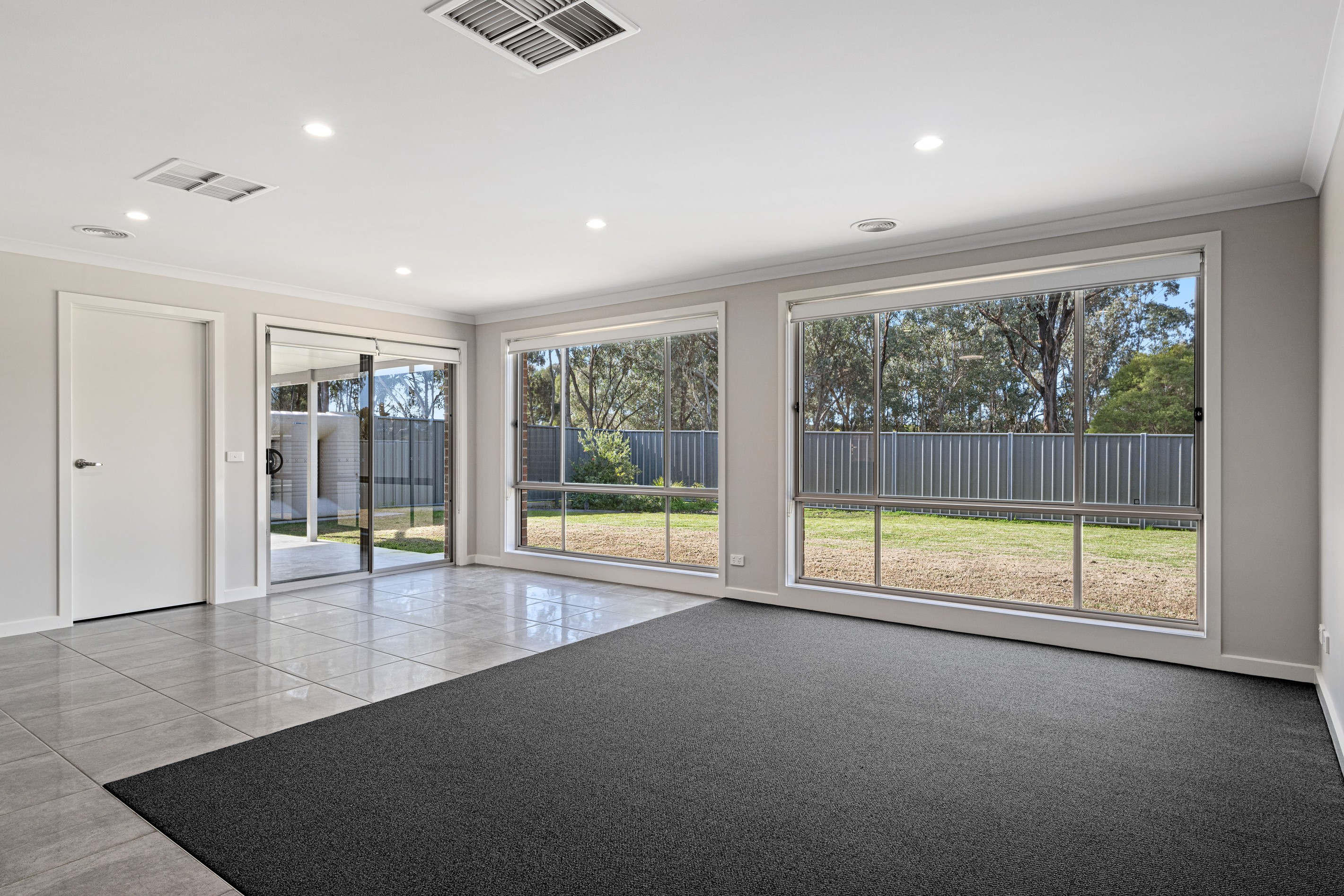 2/42 Hotham Circuit, Thurgoona, NSW 2640