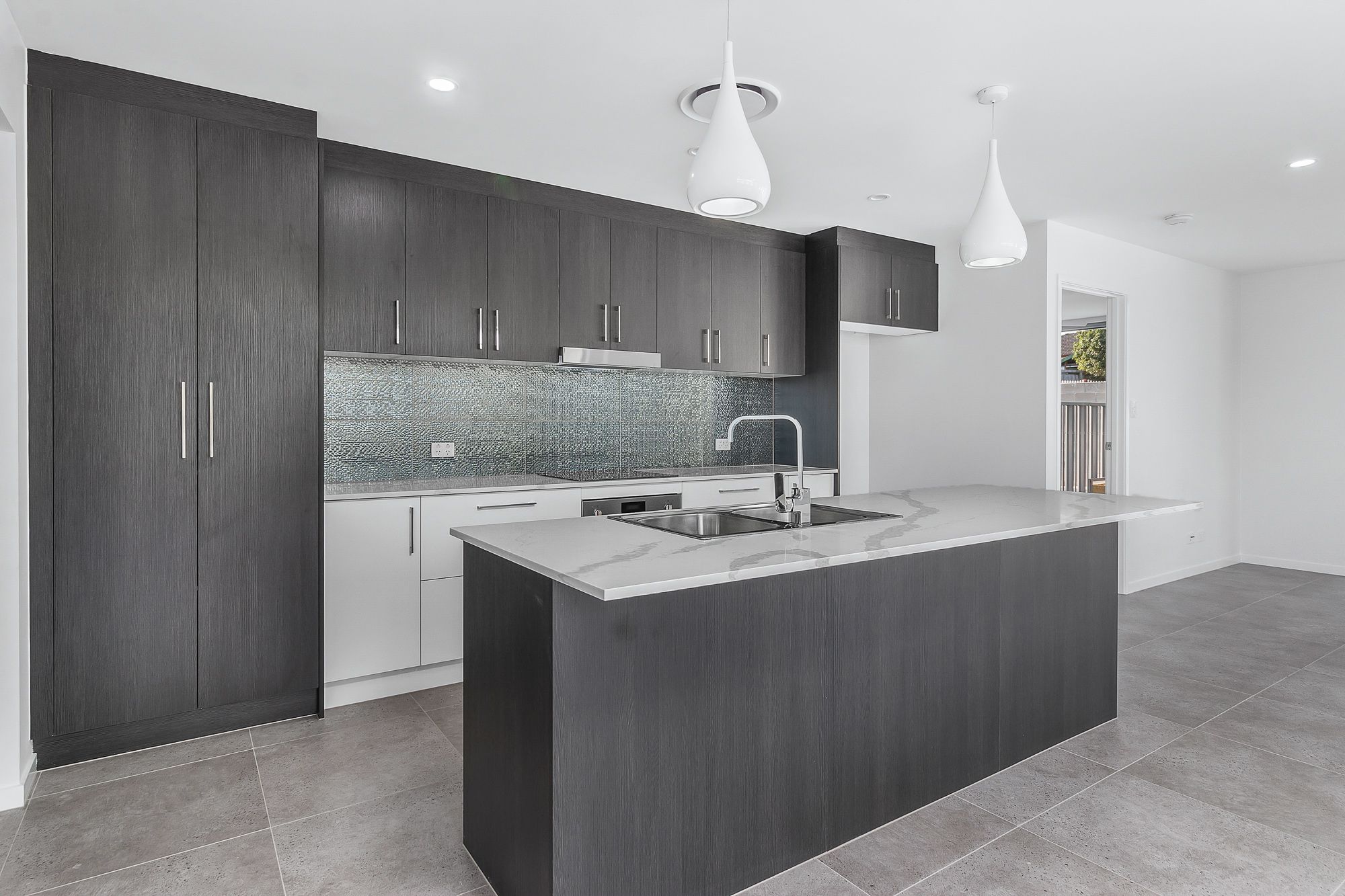 2/58 Mayfield Road, Carina, QLD 4152