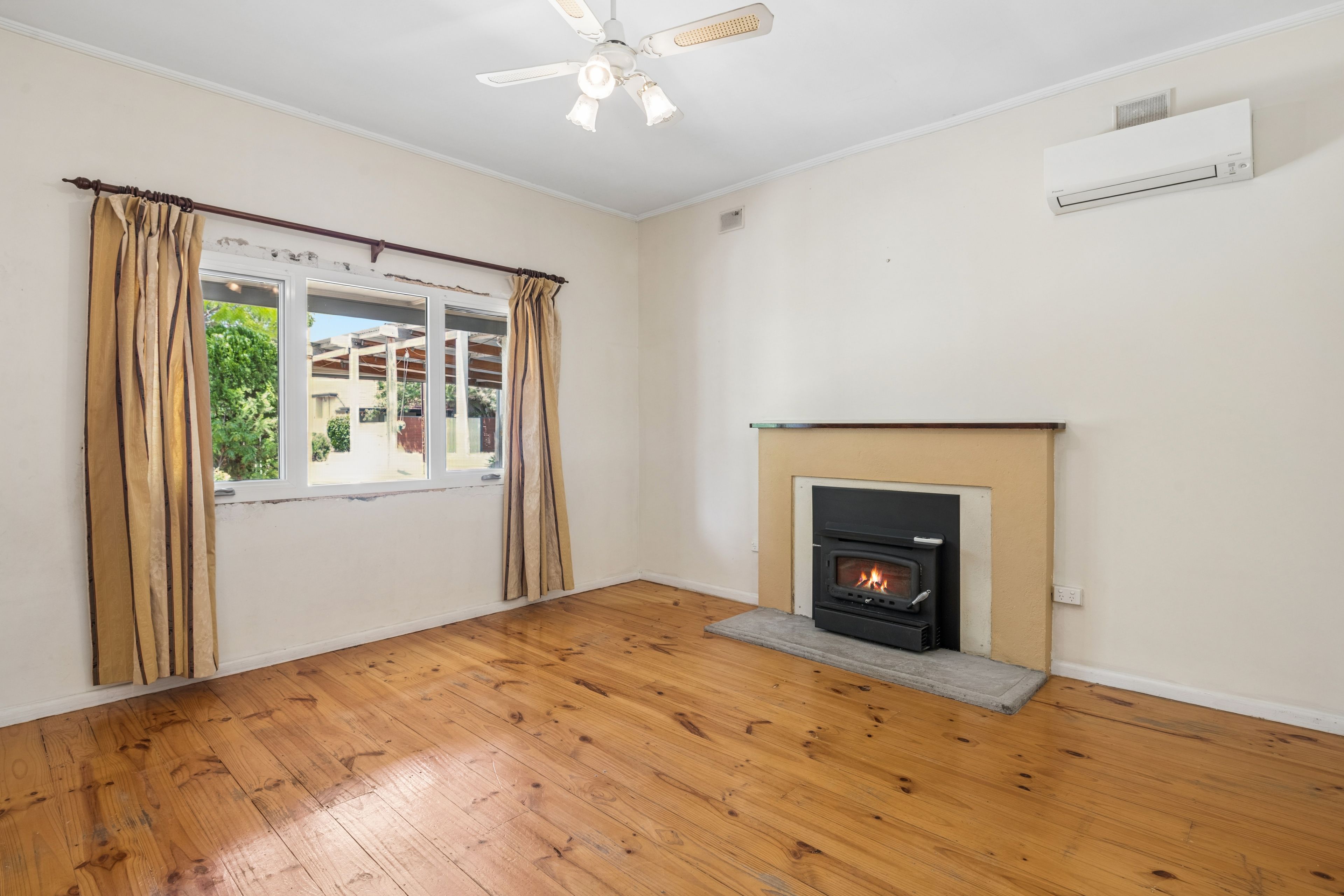 26 Gardner Street — photo 5 of 12