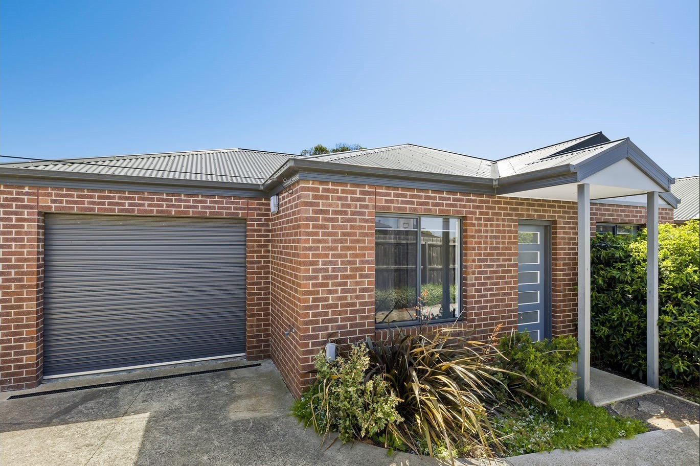 2/1 Linthwaite Close, Highton, VIC 3216