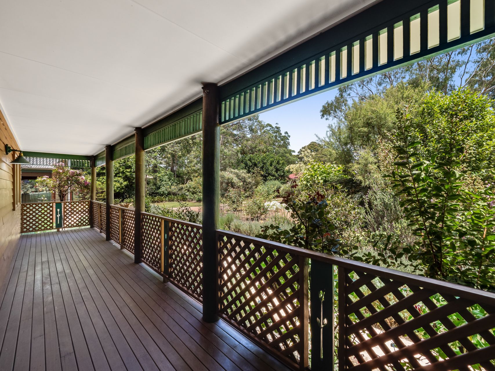 1 Mavis Court, Highfields, QLD 4352