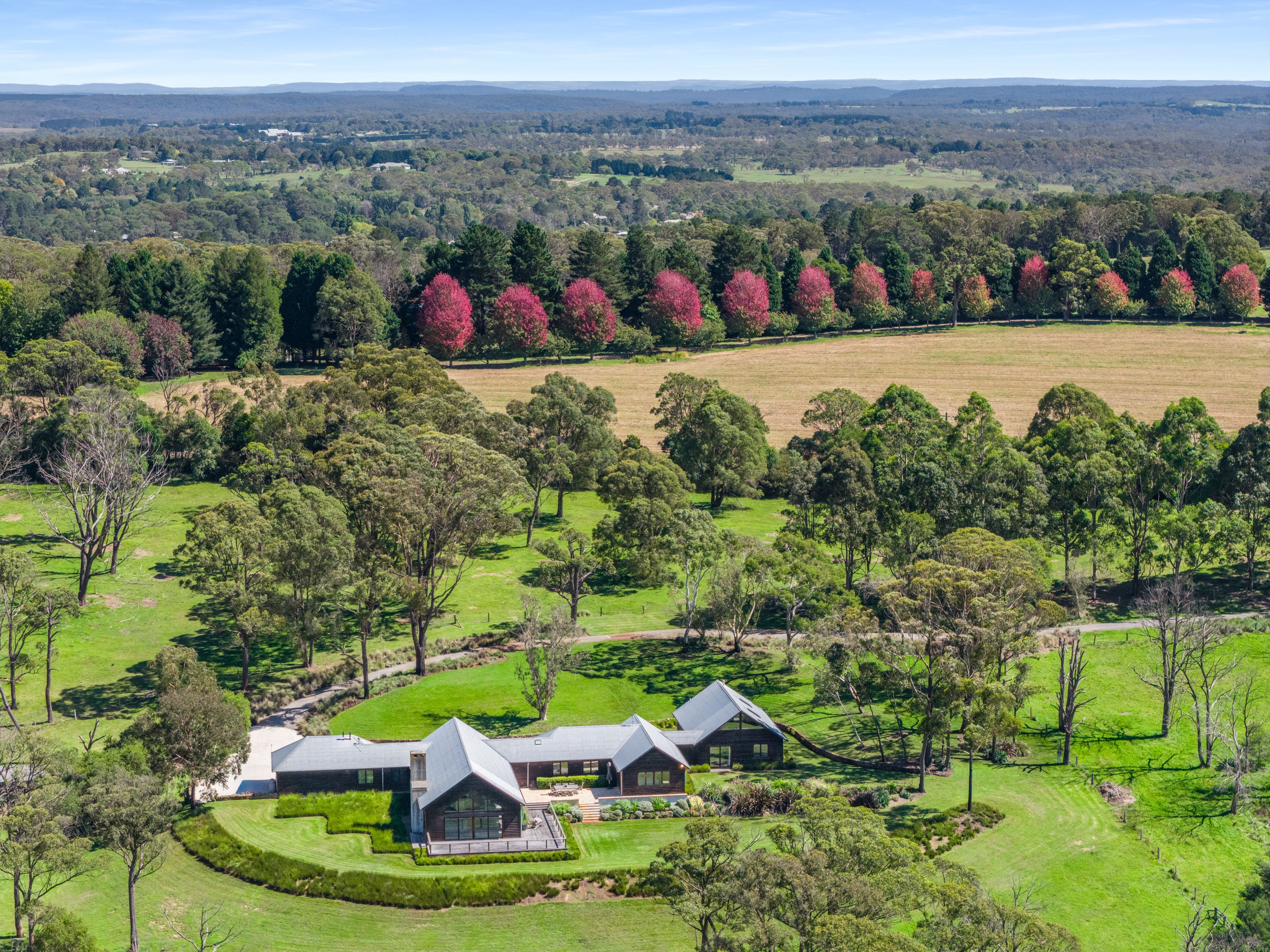 565 Oxleys Hill Road — photo from Ray White Bowral